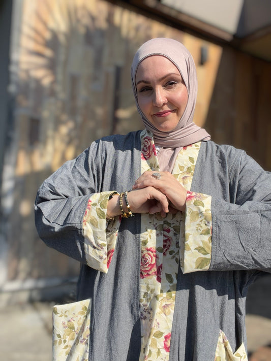 Pocket Anorak Abaya โ Rosewood Utility