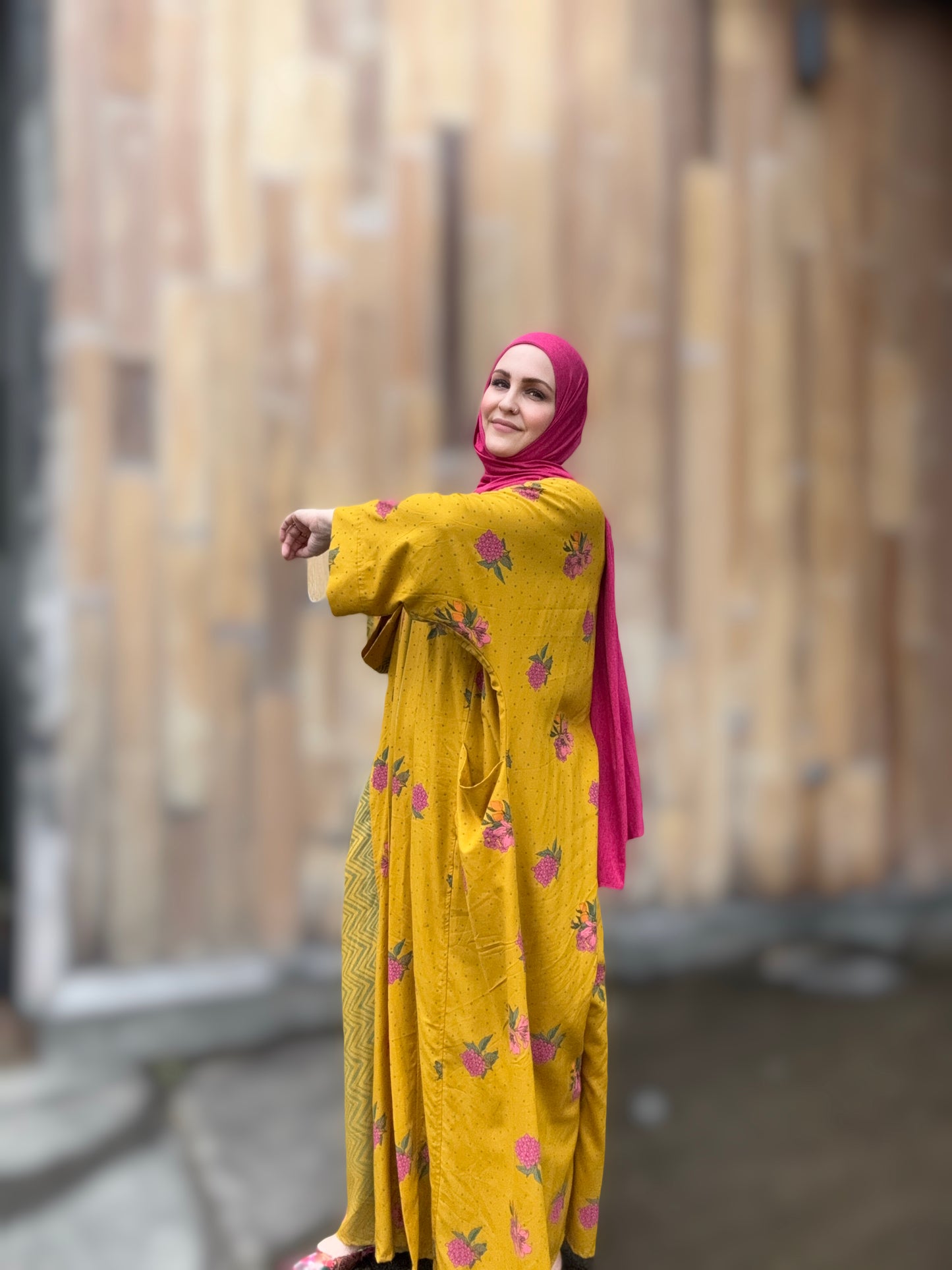Pocket Anorak Abaya - Golden Hibiscus Bloom