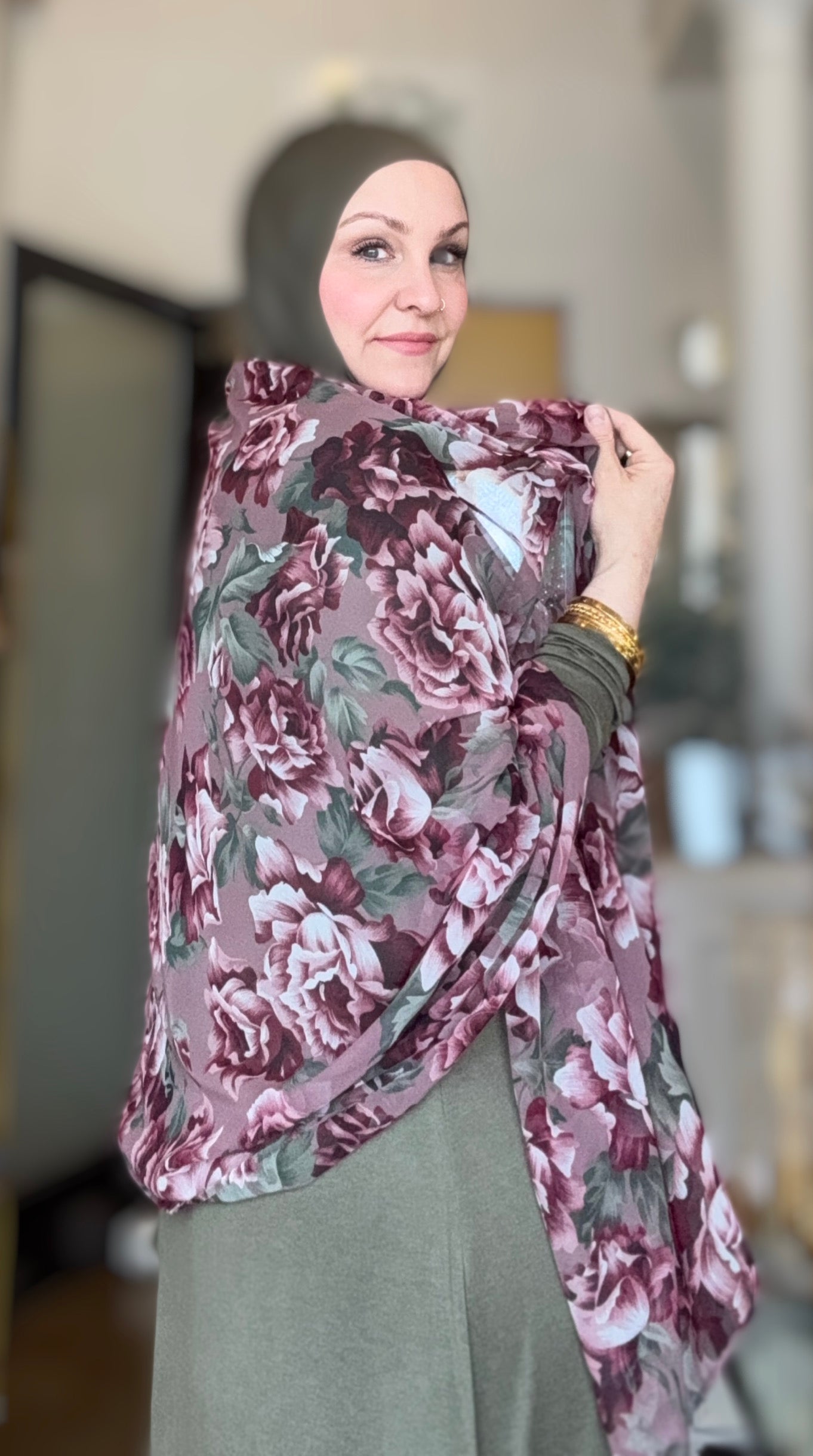 Chiffon Hijab: Rosewood Bloom