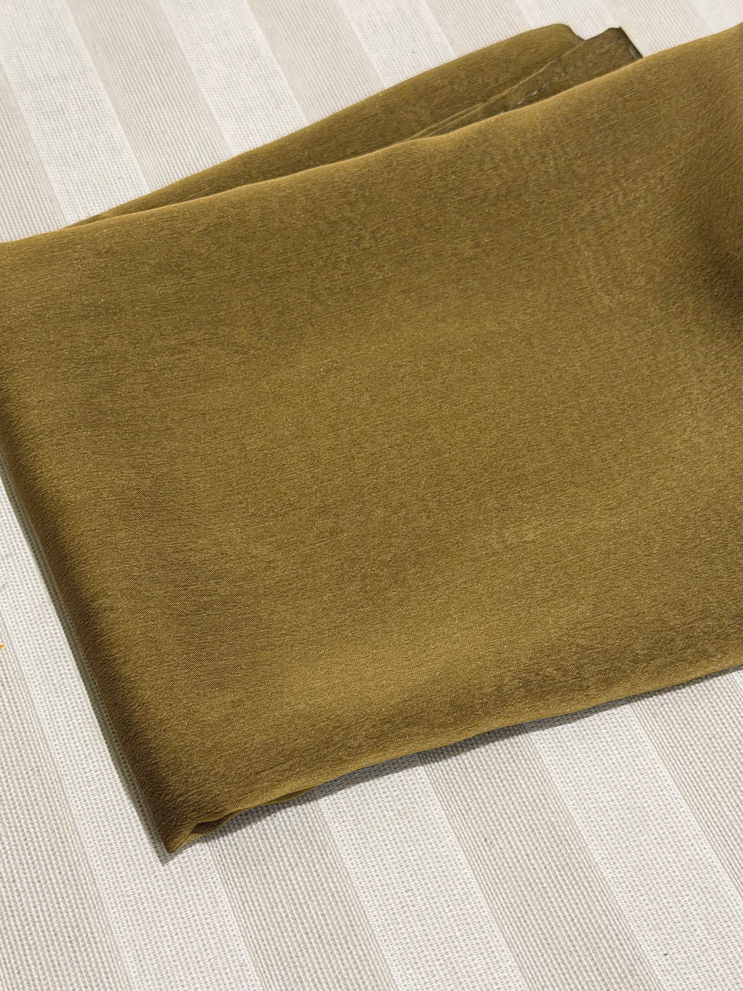 Iridescent Chiffon Hijab: Golden Moss