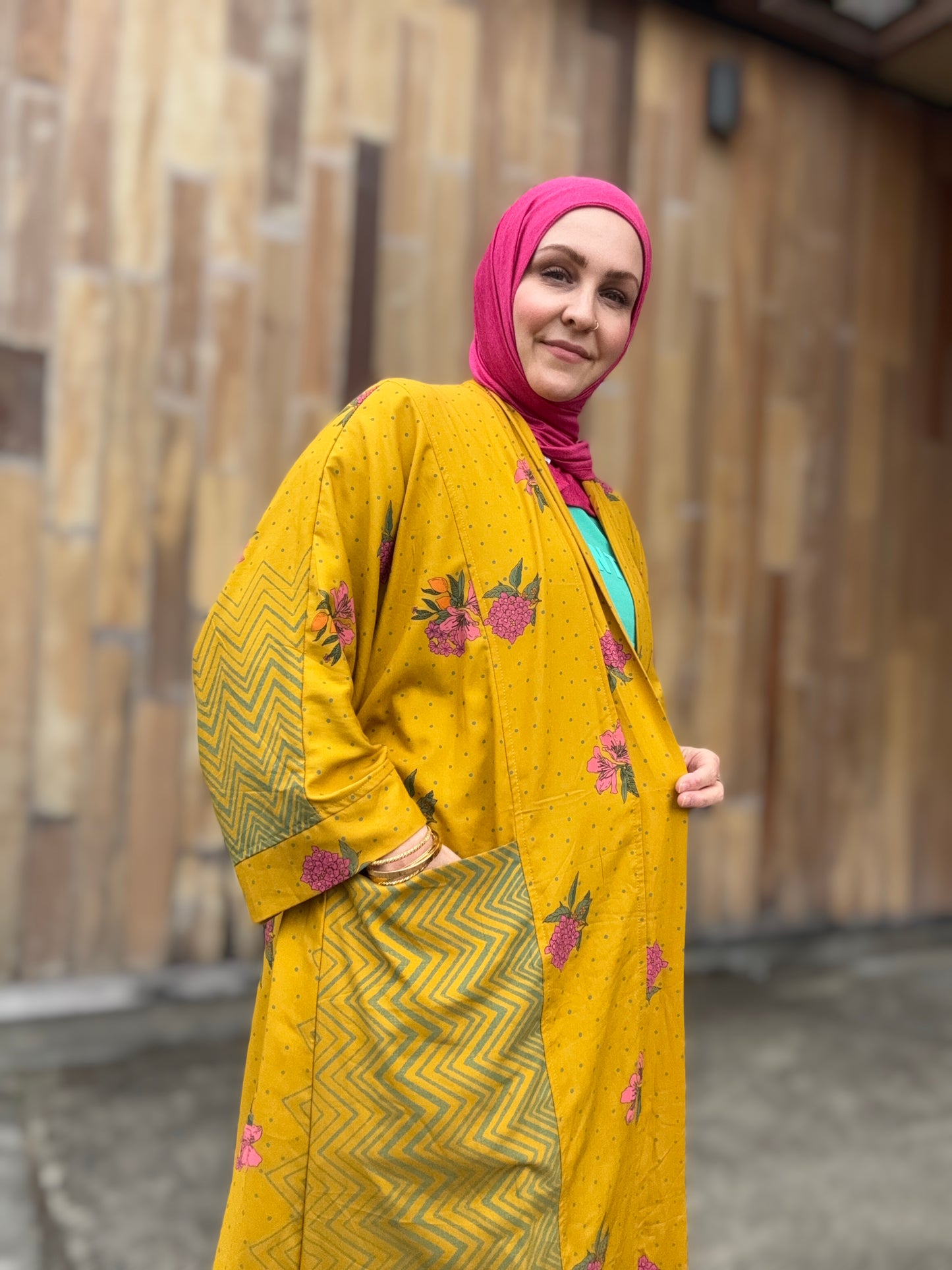 Pocket Anorak Abaya - Golden Hibiscus Bloom