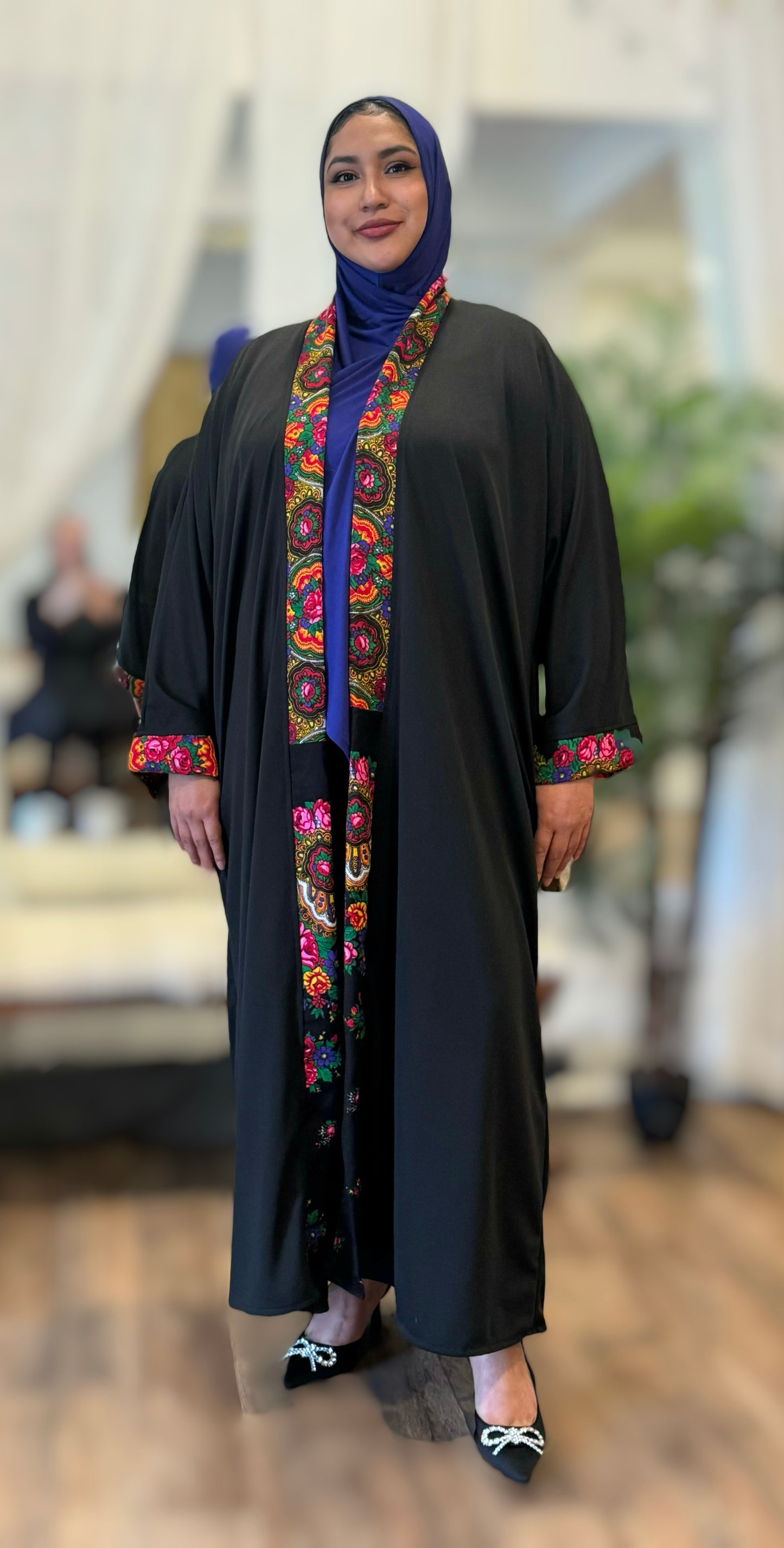Guadalupe Abaya - Abuela Floral