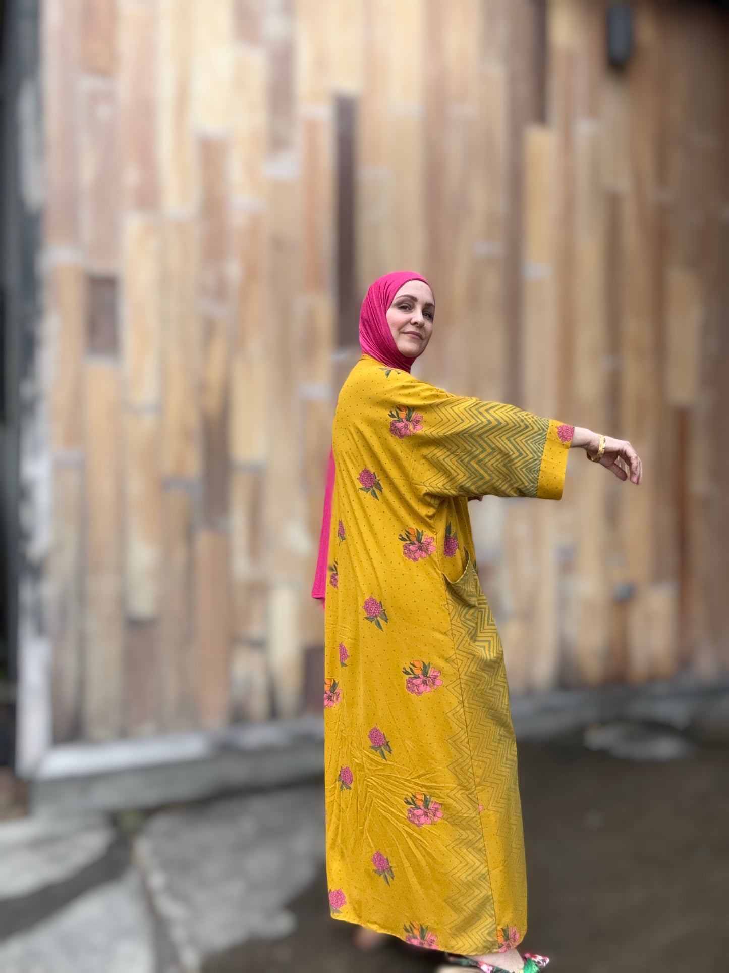 Pocket Anorak Abaya - Golden Hibiscus Bloom