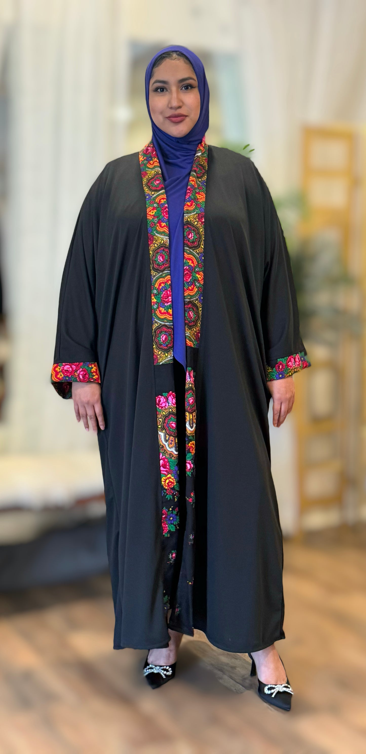 Guadalupe Abaya - Abuela Floral