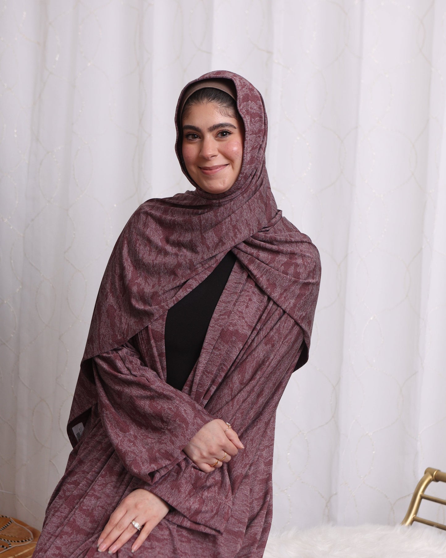Nour Oversized Abaya - Burgundy Lace Performance