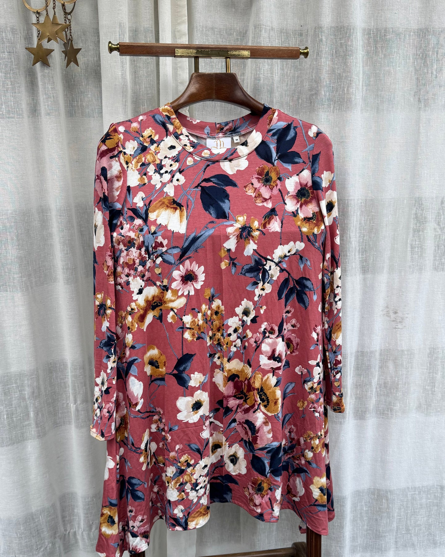 MC Everyday Active Tunic - Rosewood Garden