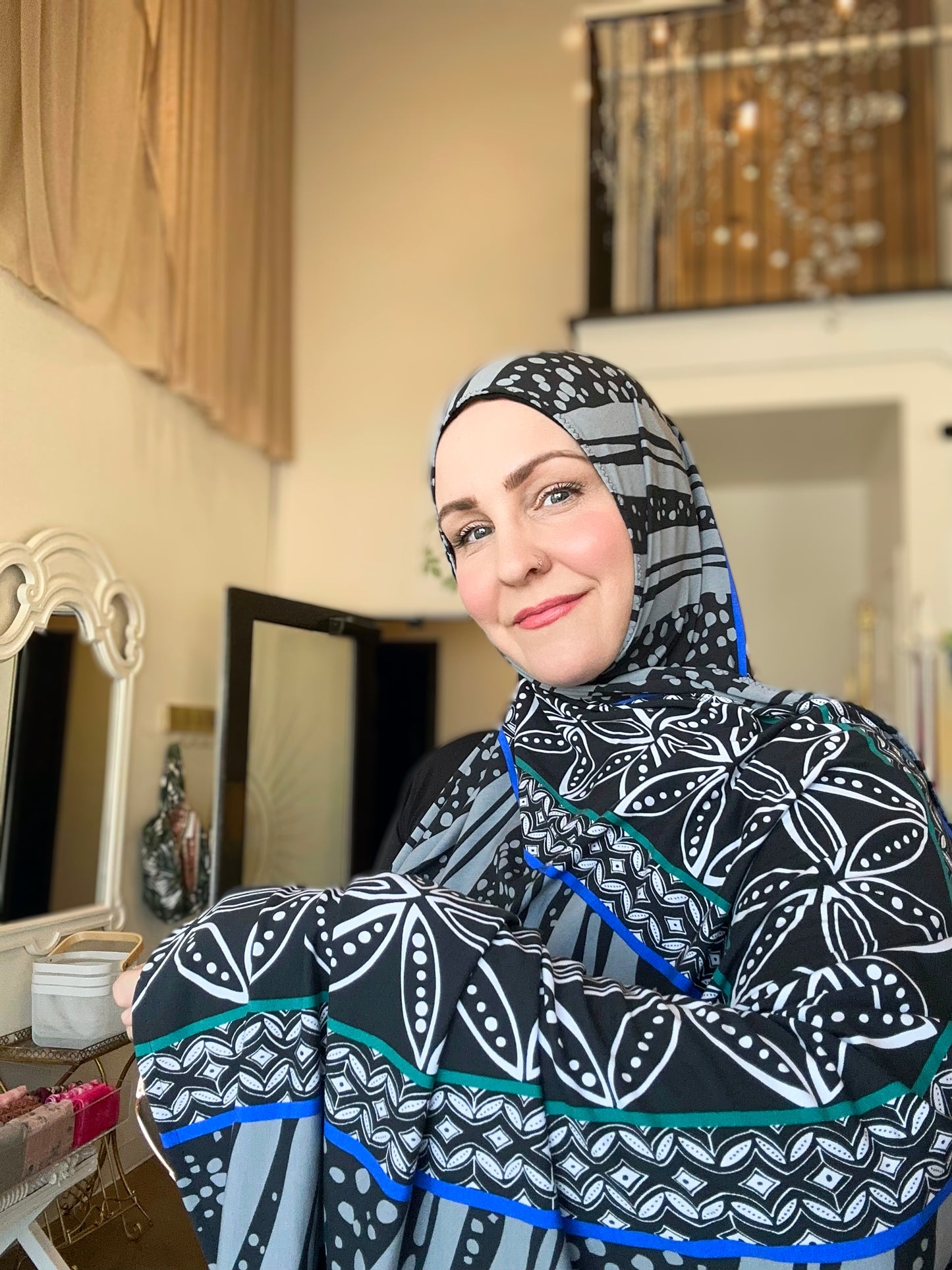 Printed Jersey Hijab: Tausala Island Beauty