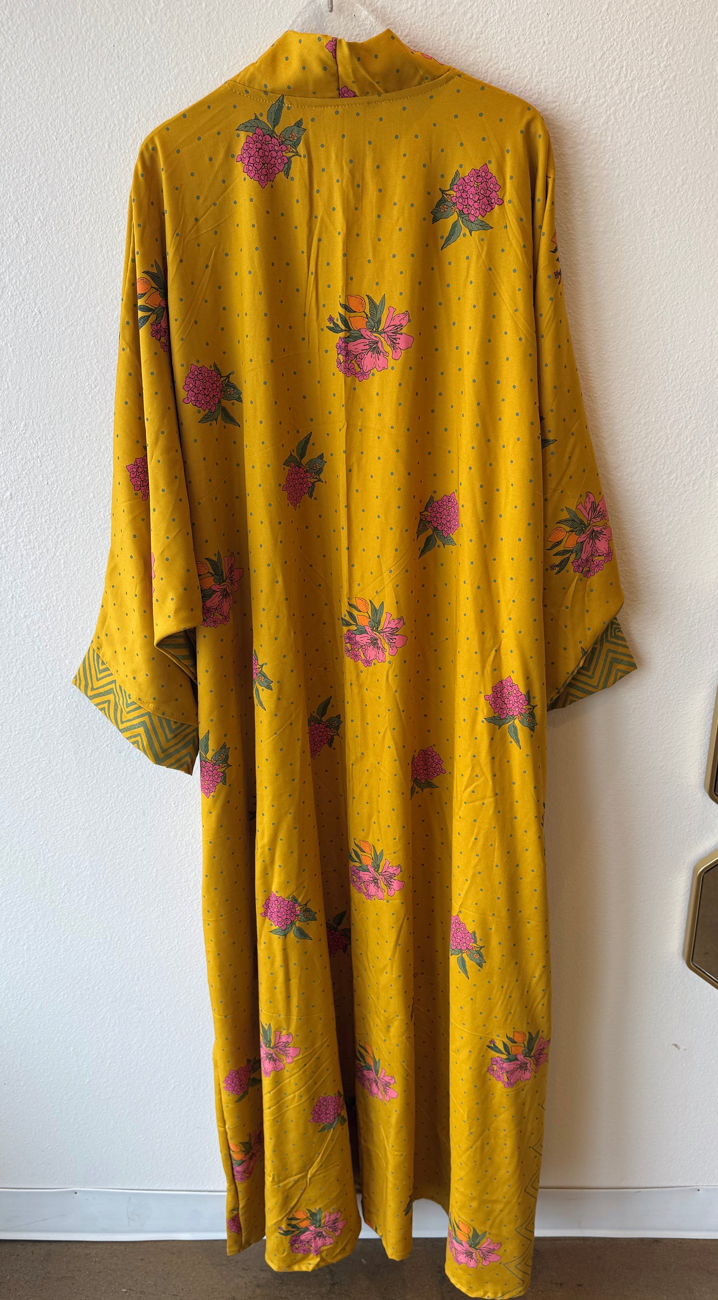 Pocket Anorak Abaya - Golden Hibiscus Bloom