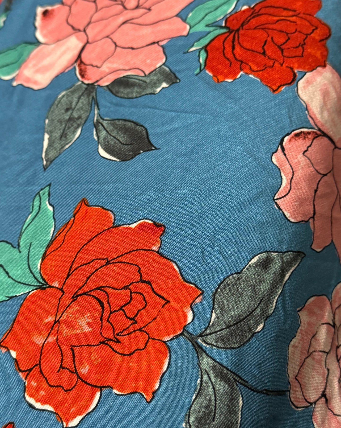 "Retro Roses" Rayon Lycra Jersey Prayer Set