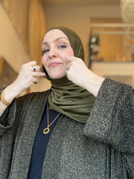 Performance Jersey Hijab: Dark Moss