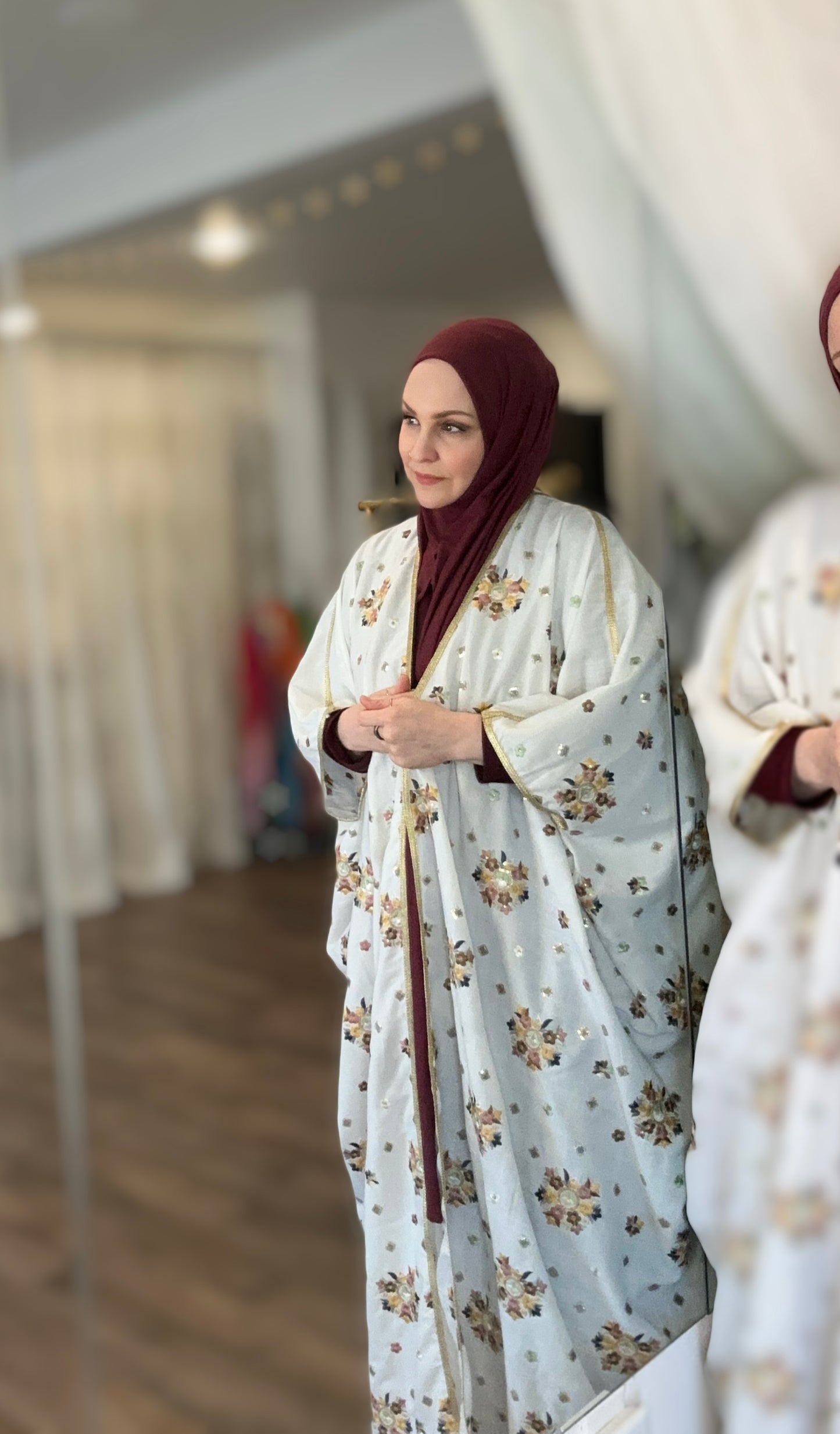 Arabi Embroidered Bisht