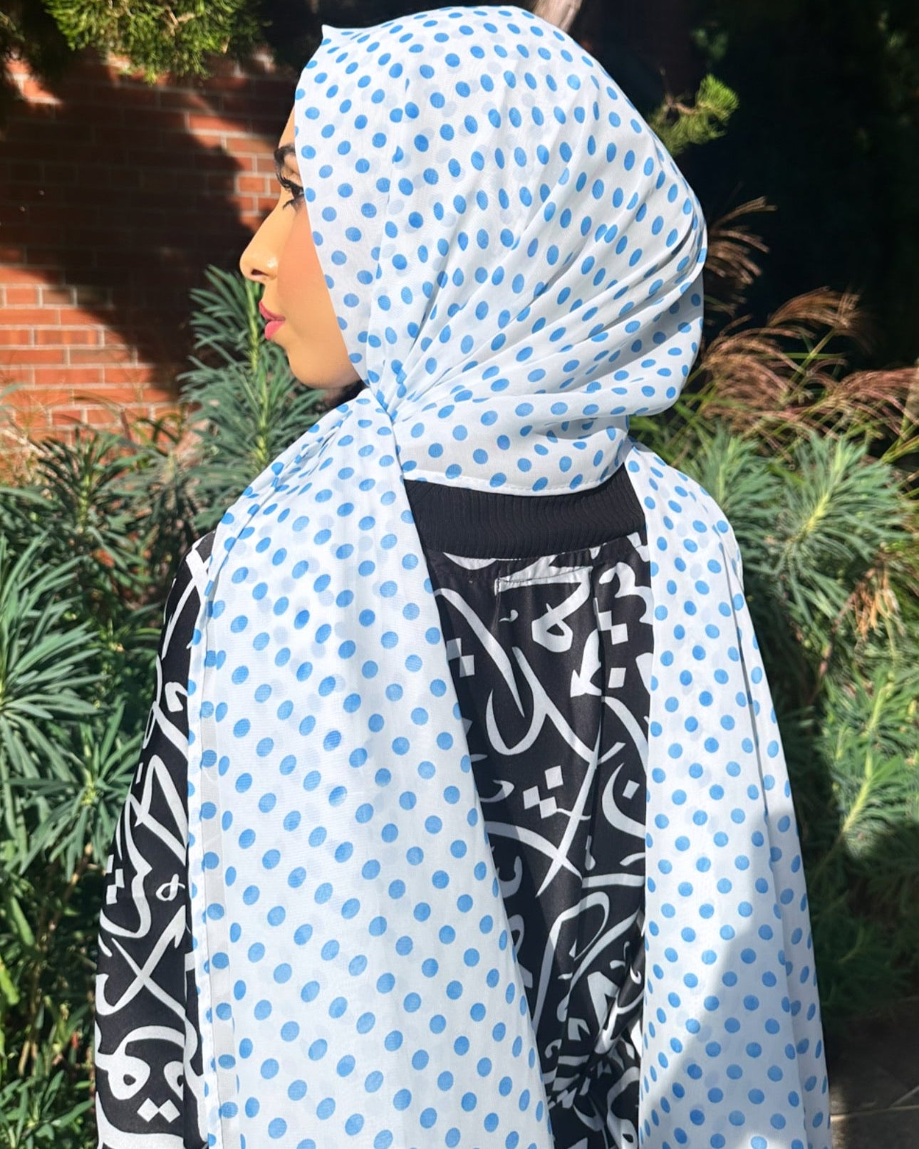 Chiffon Hijab: White & Turquoise Polka Dot