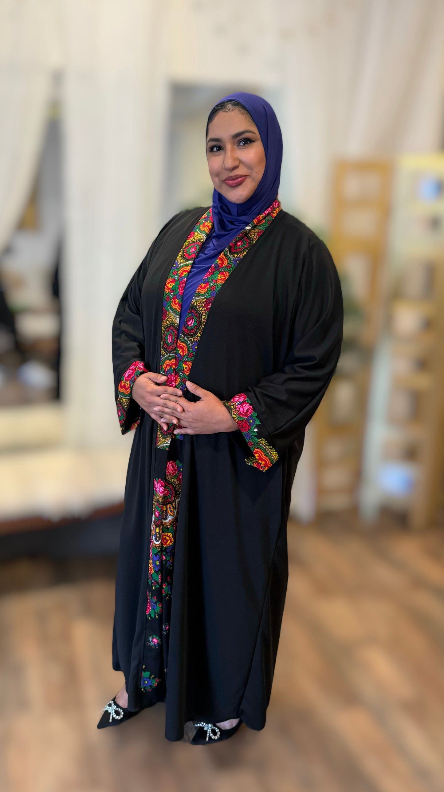 Guadalupe Abaya - Abuela Floral