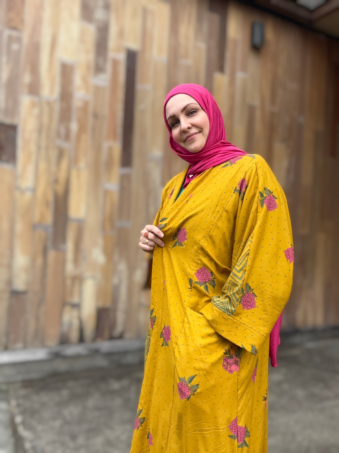 Pocket Anorak Abaya - Golden Hibiscus Bloom