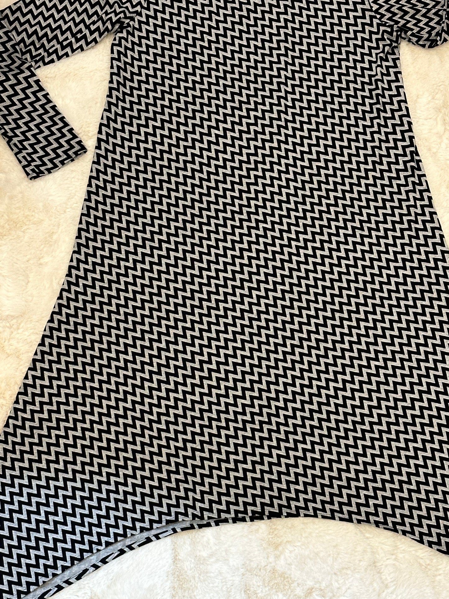 MC Essential Tunic - Statement Chevron