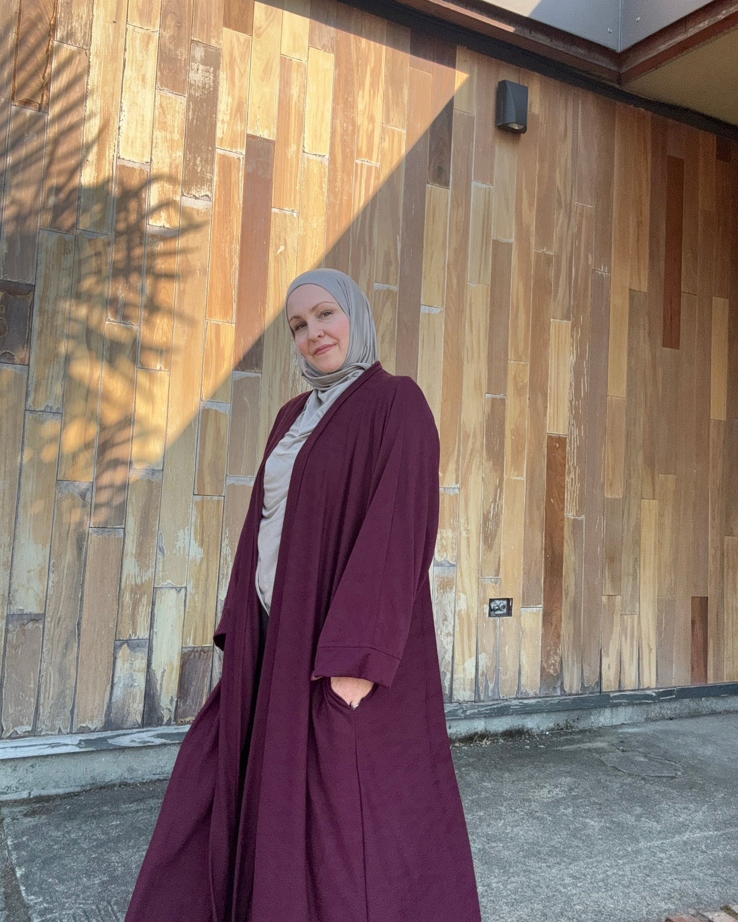Nour Oversized Abaya - Burgundy Vino