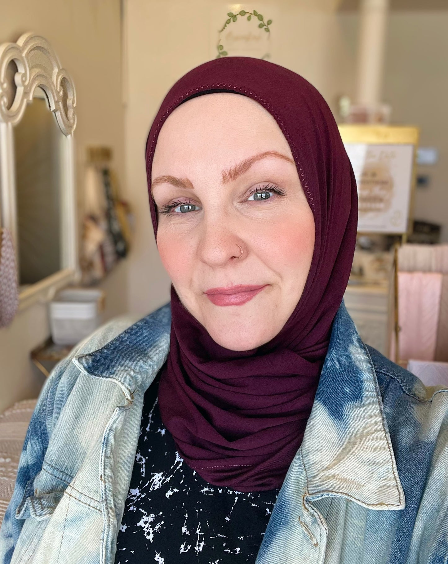 Performance Burnout Jersey Hijab: Burgundy Vino