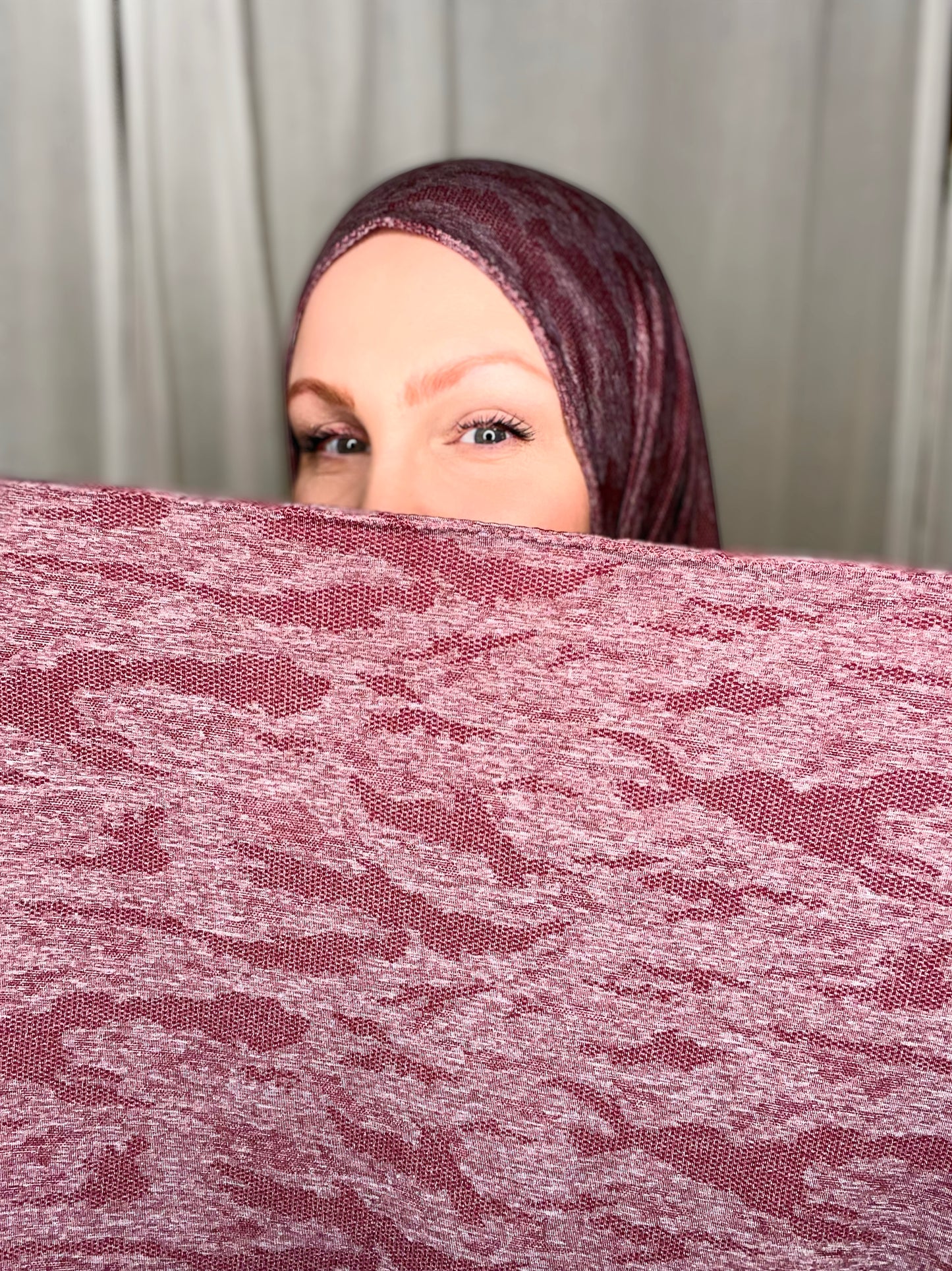 Performance Burnout Jersey Hijab: Burgundy Lace