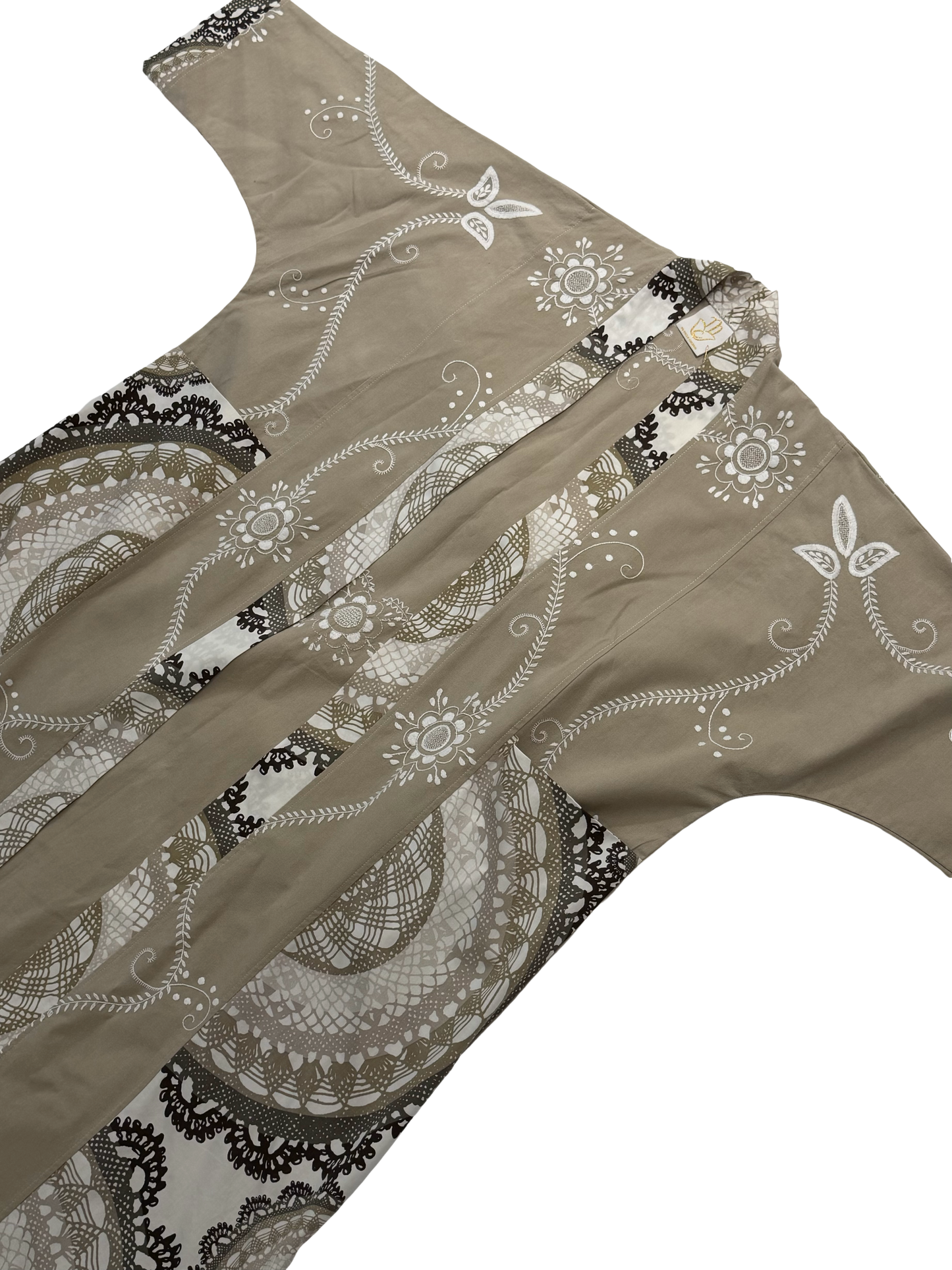 Pocket Anorak Abaya — Stitch & Bloom