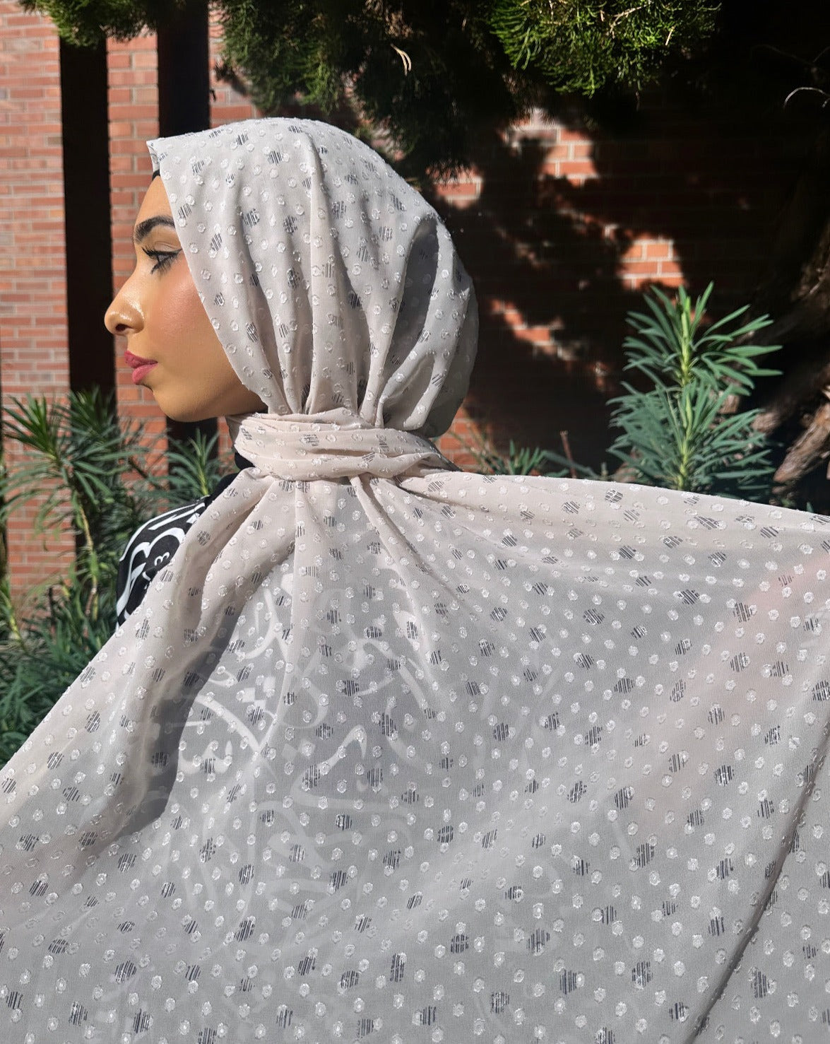 Crepe Chiffon Hijab: Swiss Burnout Dots