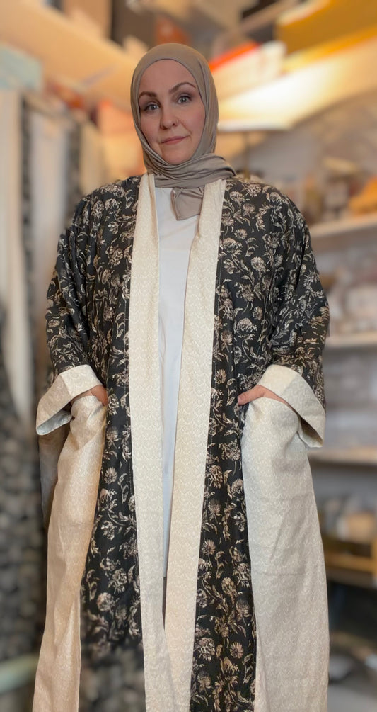 Upcycled Pocket Anorak Abaya โ Midnight Garden