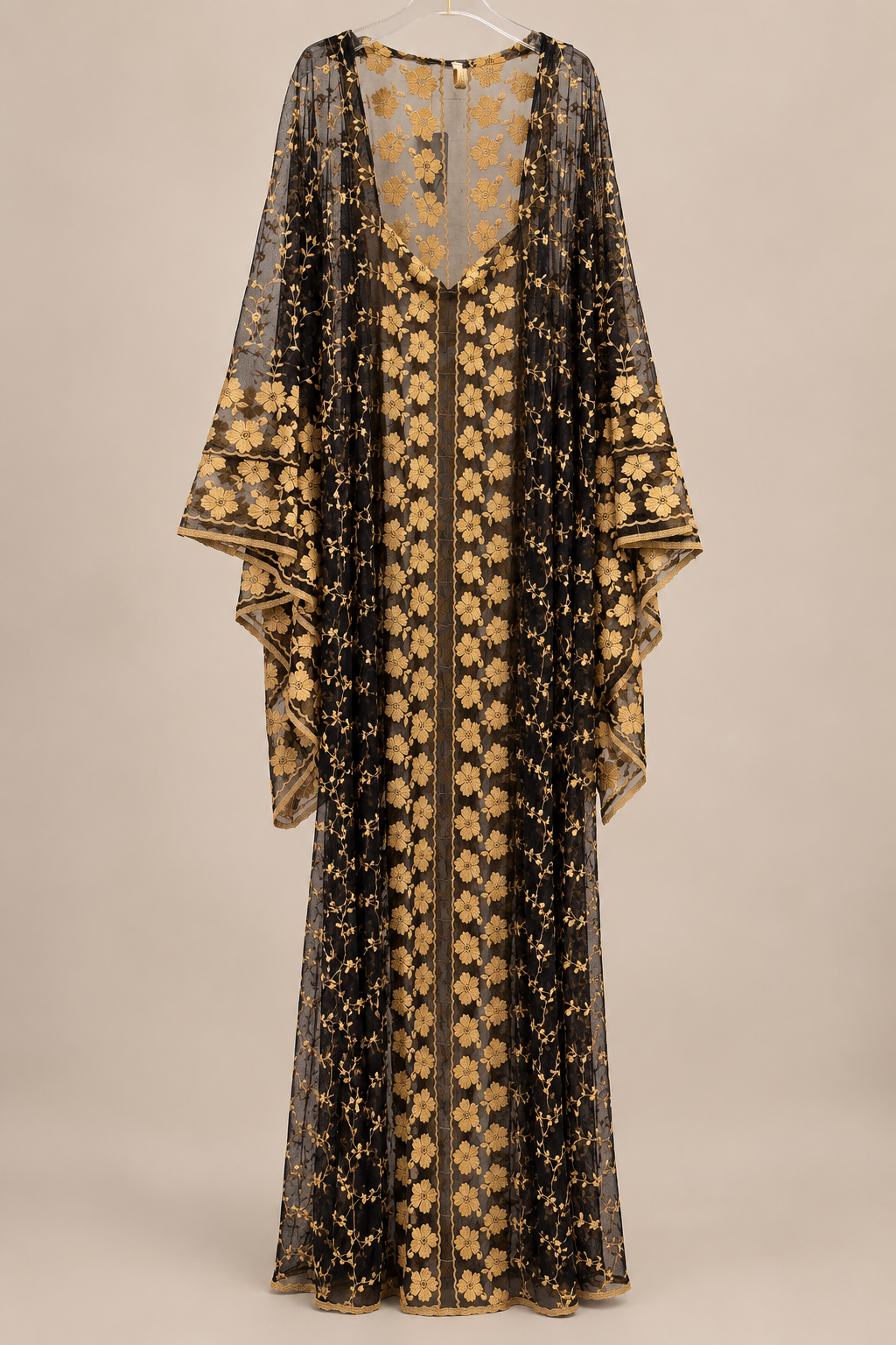 Golden Vine — Kuwaiti Stretch Lace Thobe