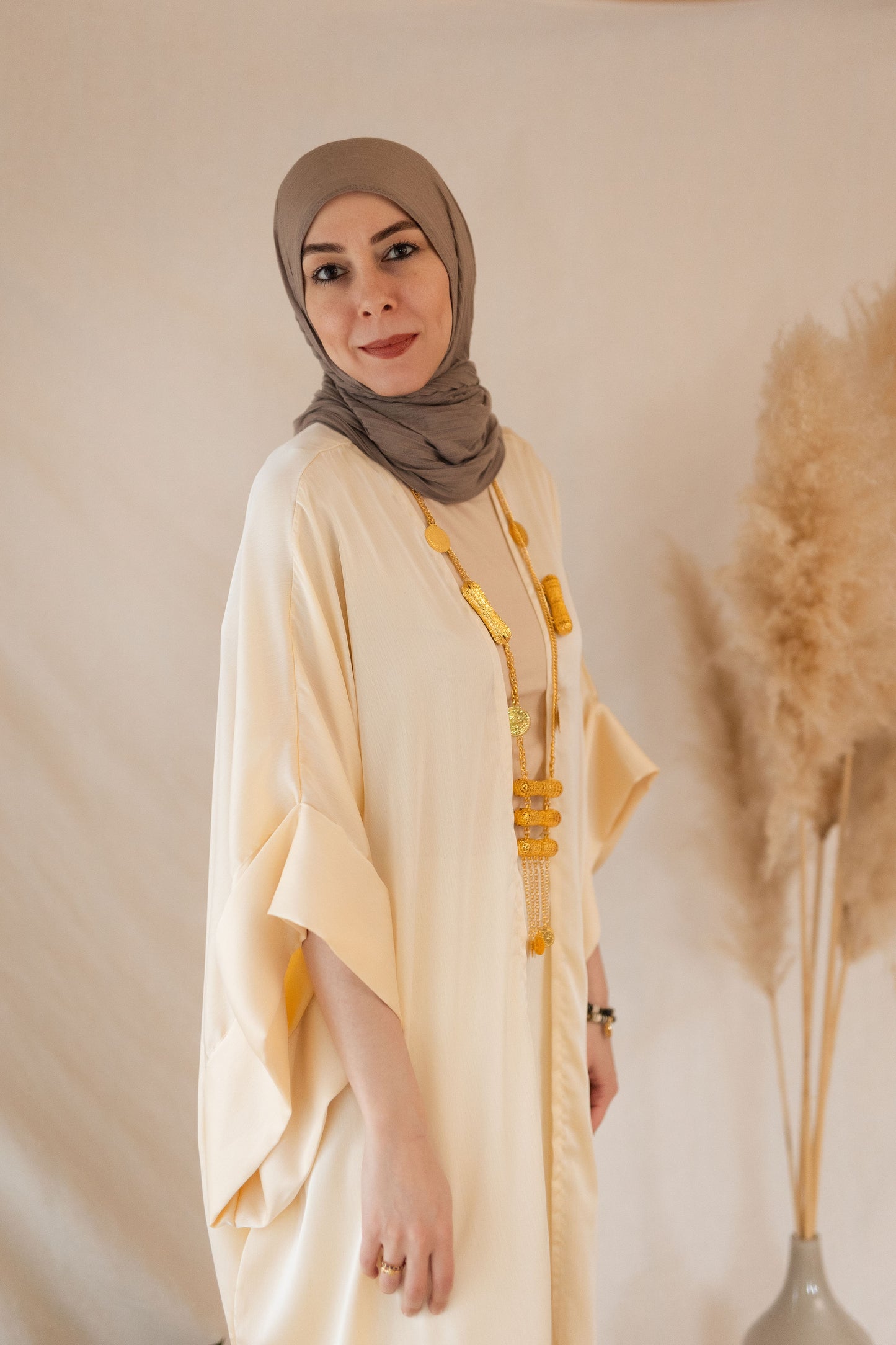 MC Satin Crinkle Bisht: Cream