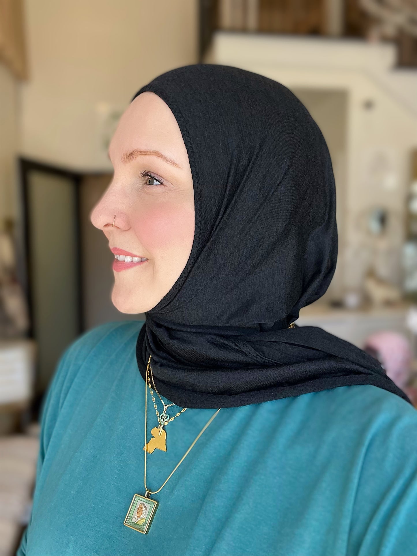 Performance Jersey Hijab: Smoking Hot Black