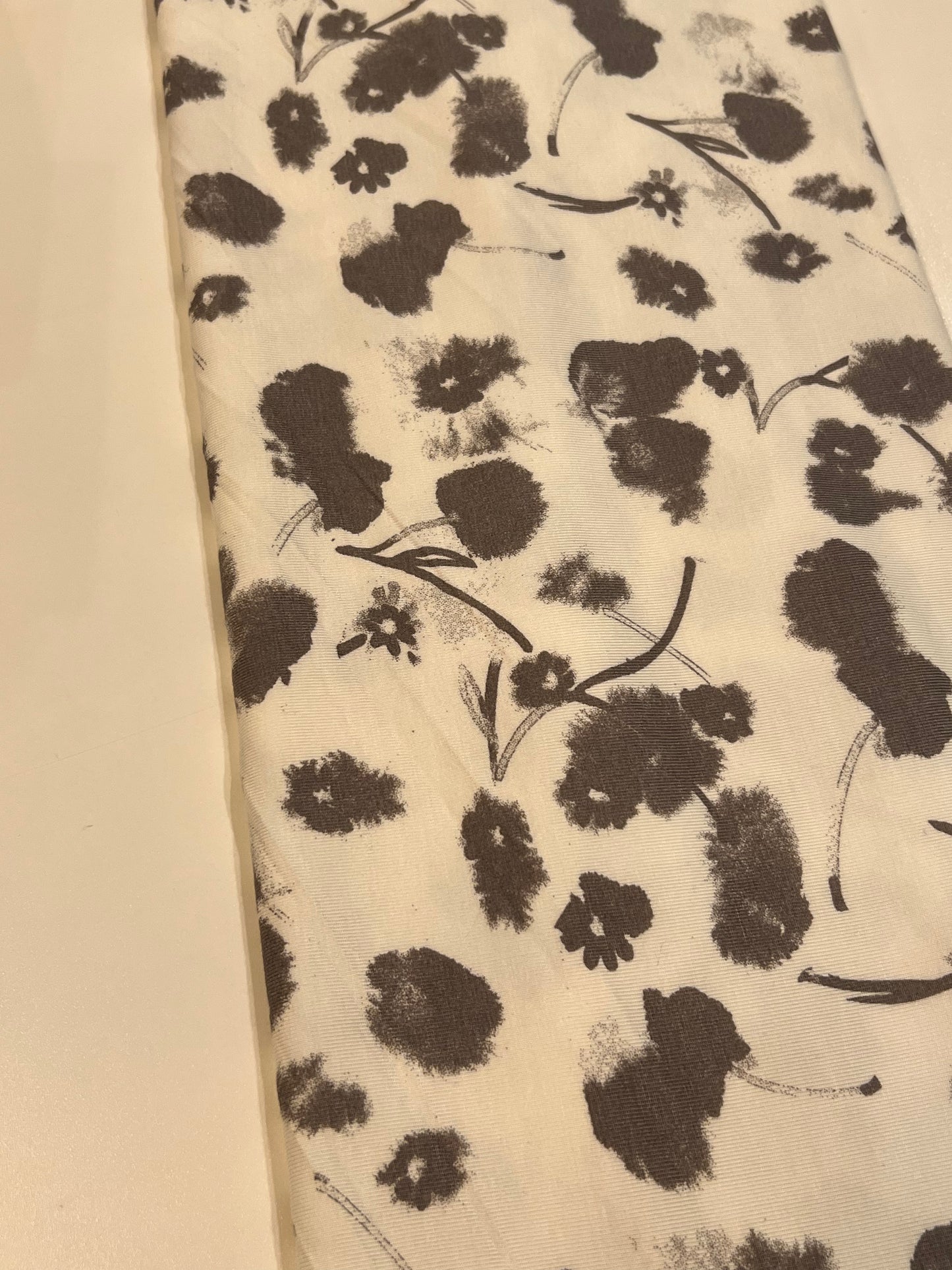 Printed Jersey Hijab: Grey Dandelion Puffs
