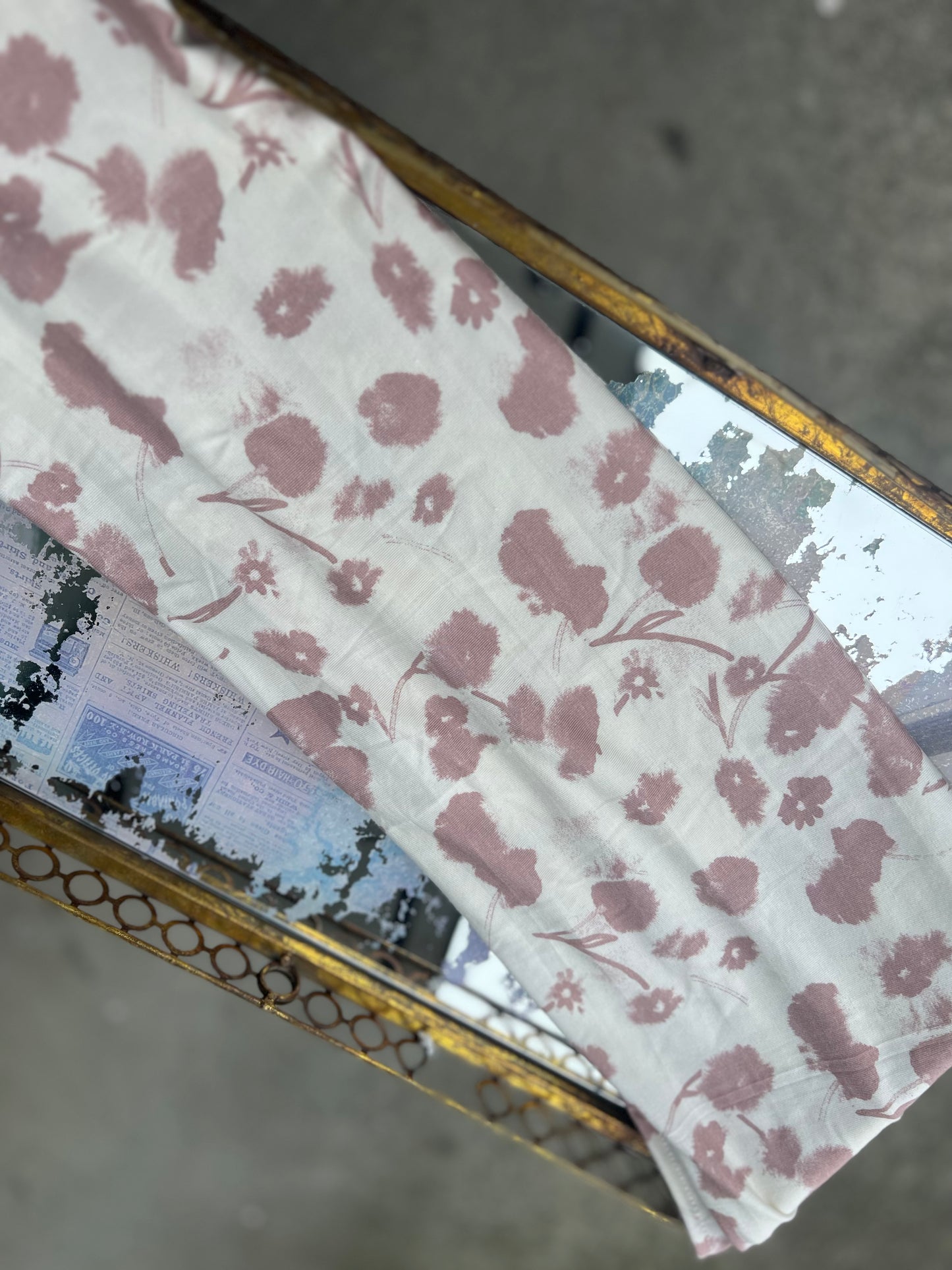 Printed Jersey Hijab: Dusty Rose Dandelion Puffs