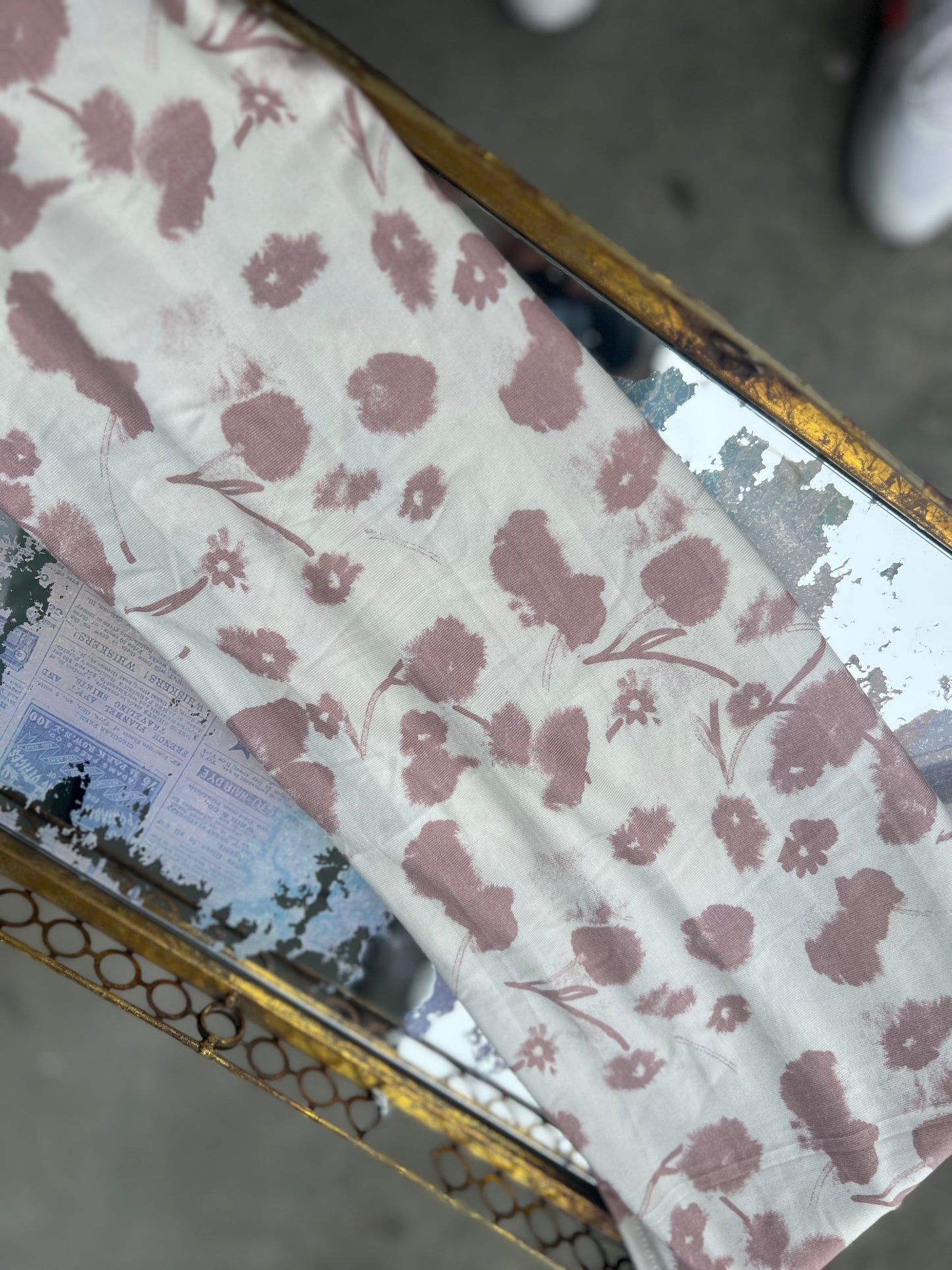 Printed Jersey Hijab: Dusty Rose Dandelion Puffs