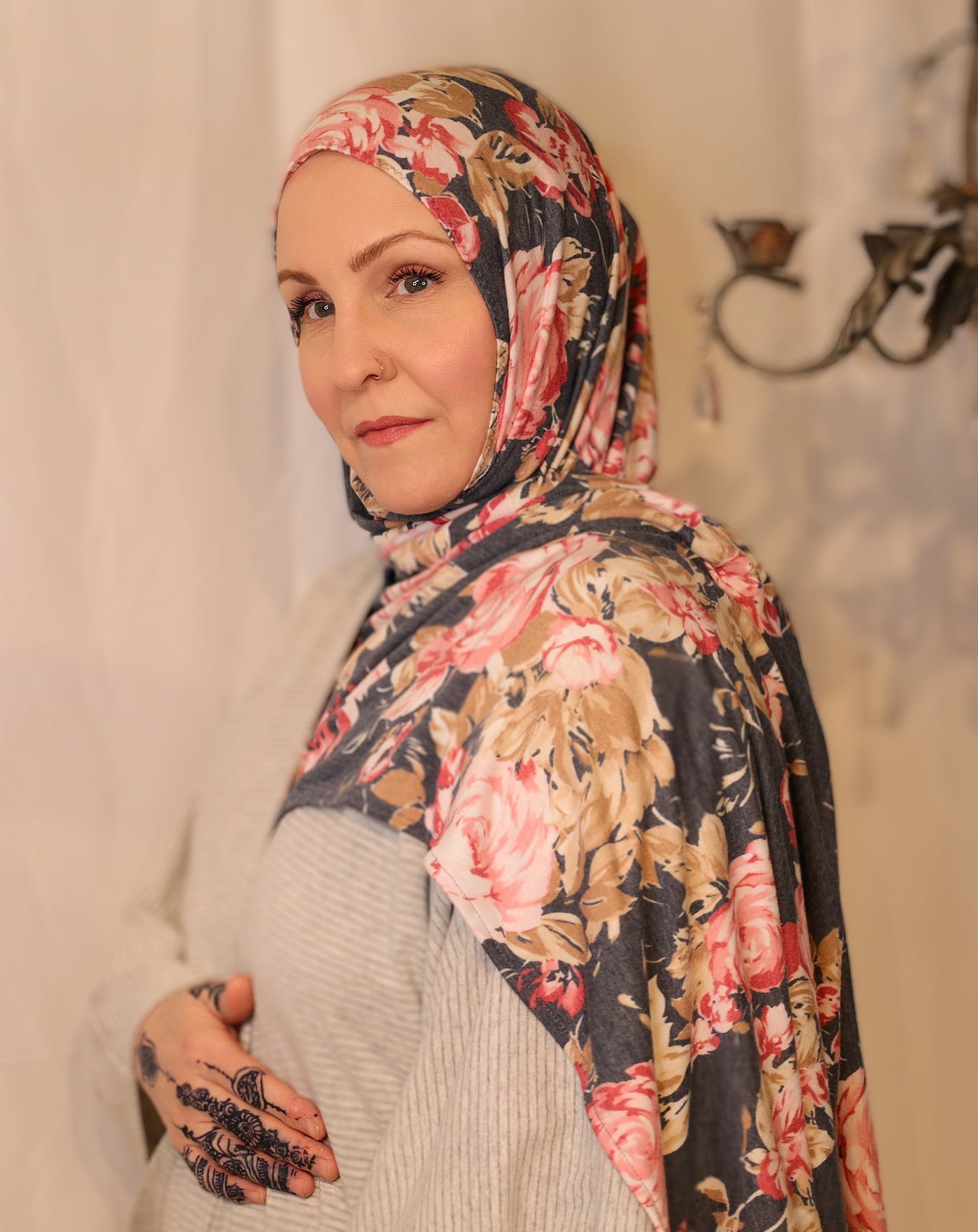 Printed Jersey Hijab: Renaissance Rose Garden