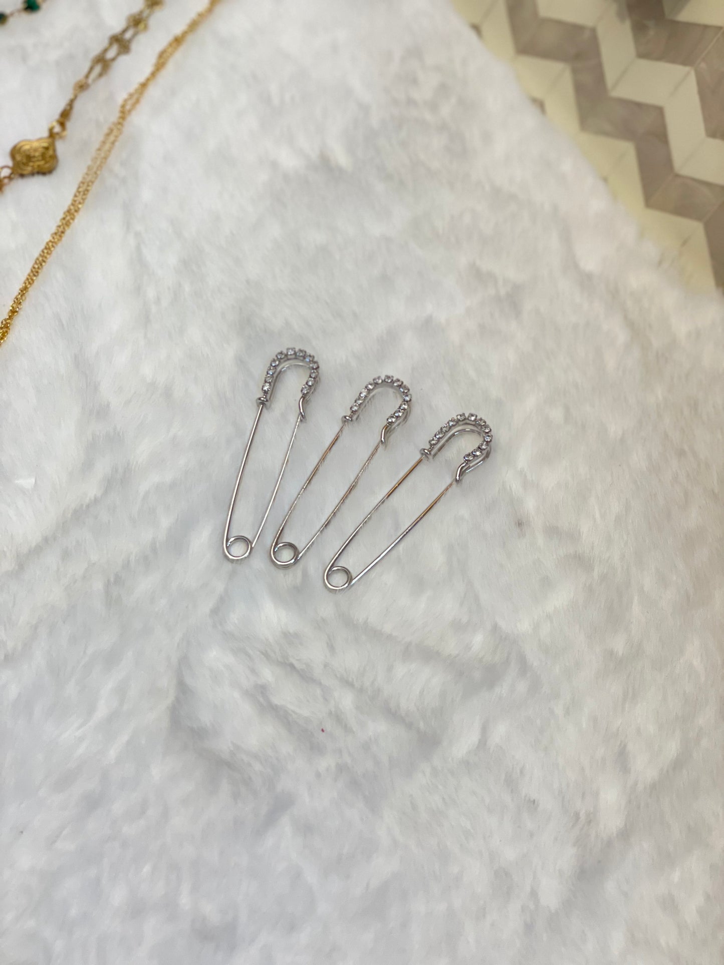Rhinestone Safety Pins: Silver