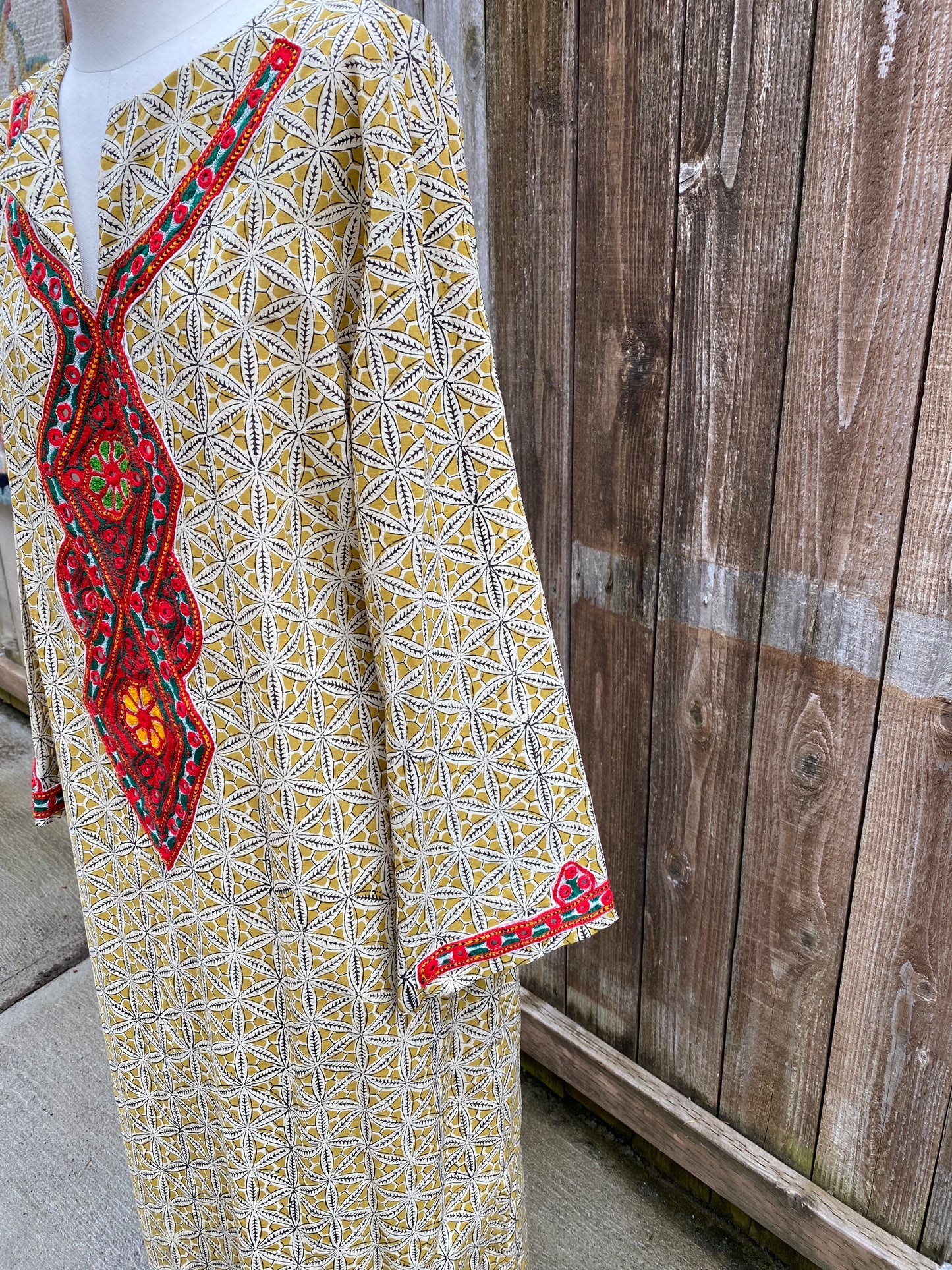 Summer Cotton Embellished Caftan - Mustard Yellow Pinwheels - M