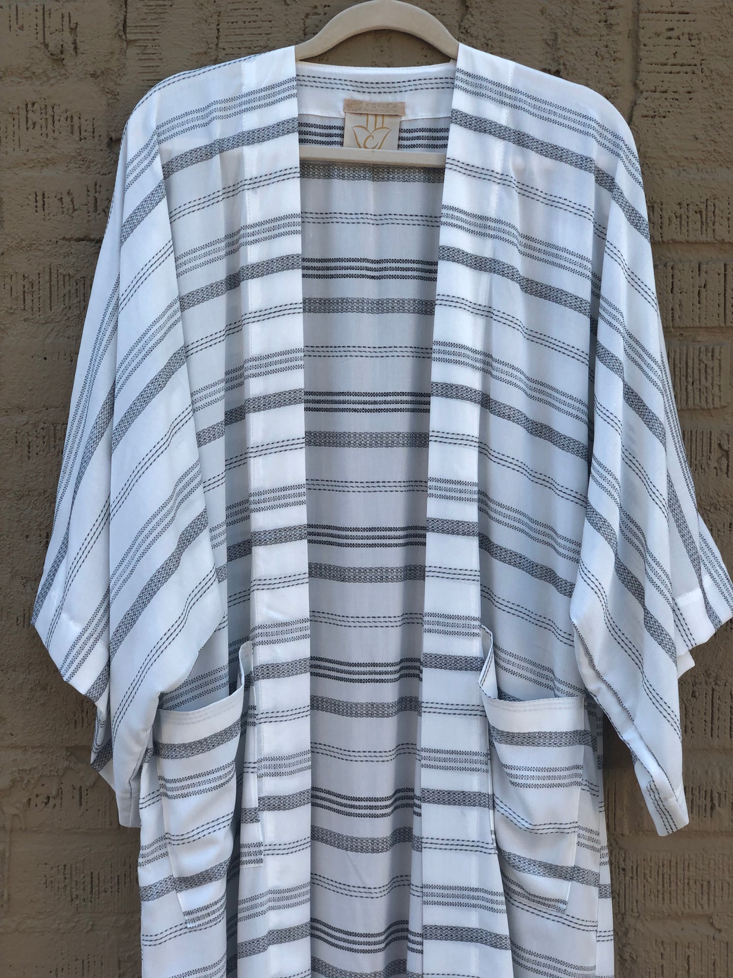 Private Collection Kimono - Fresca