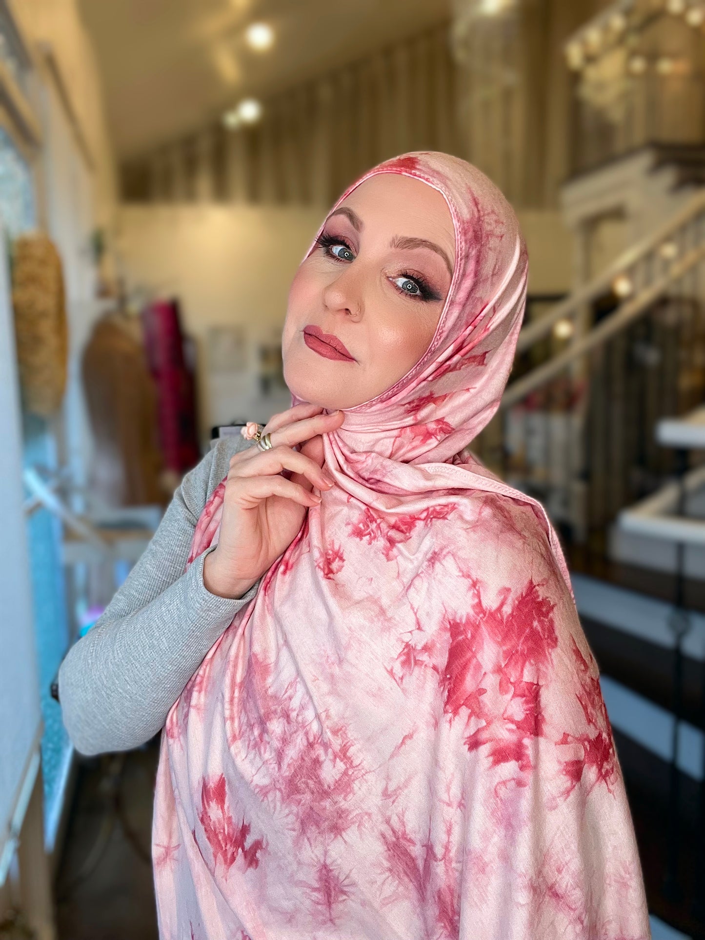 Tie Dye Jersey Hijab: Strawberries and Cream