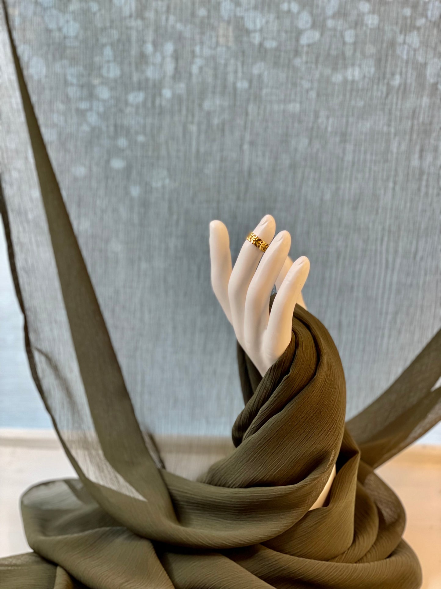 Crinkle Chiffon Hijab: Zaytun Baladi