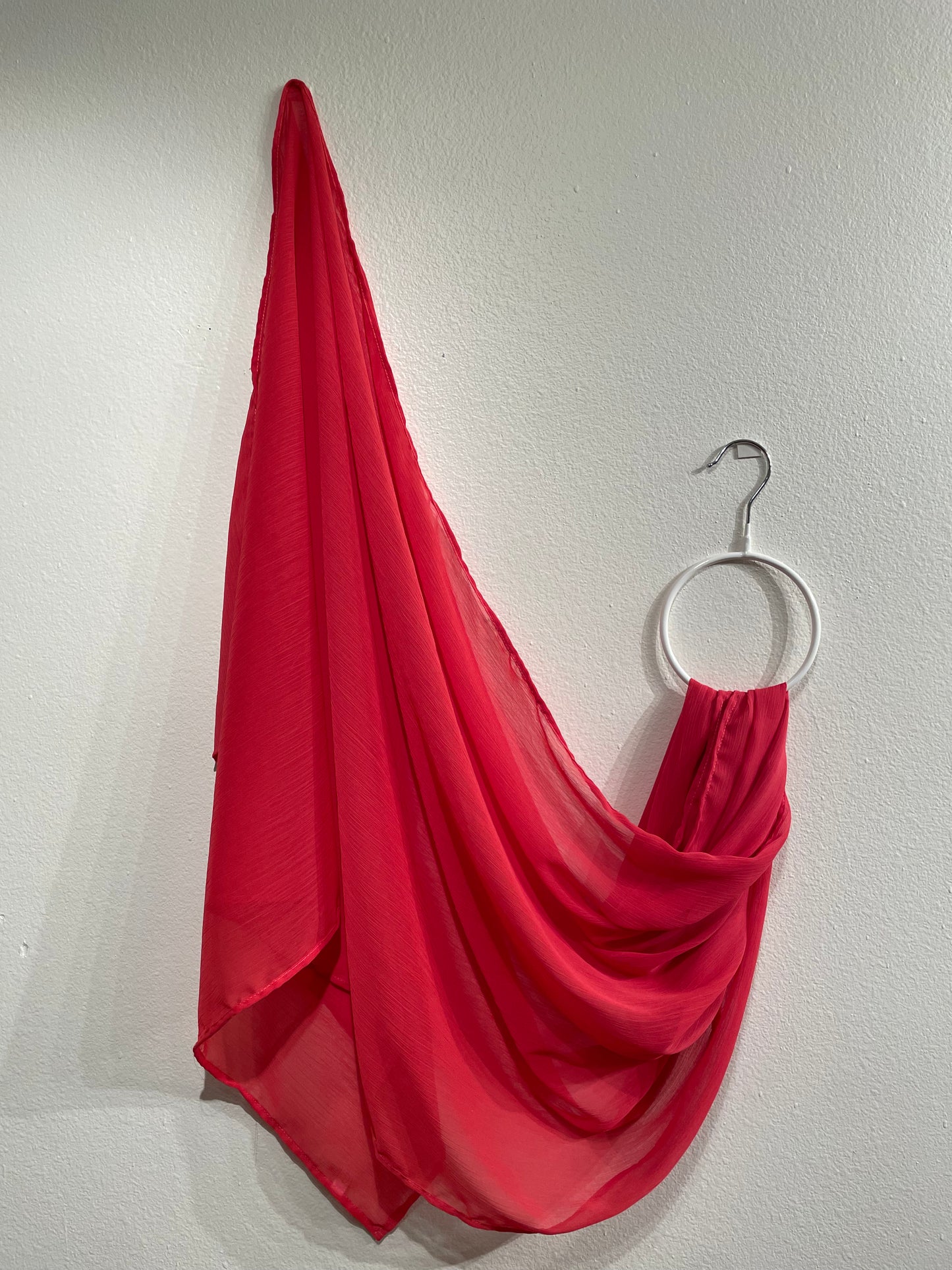 Crinkle Chiffon Hijab: Hot Pink