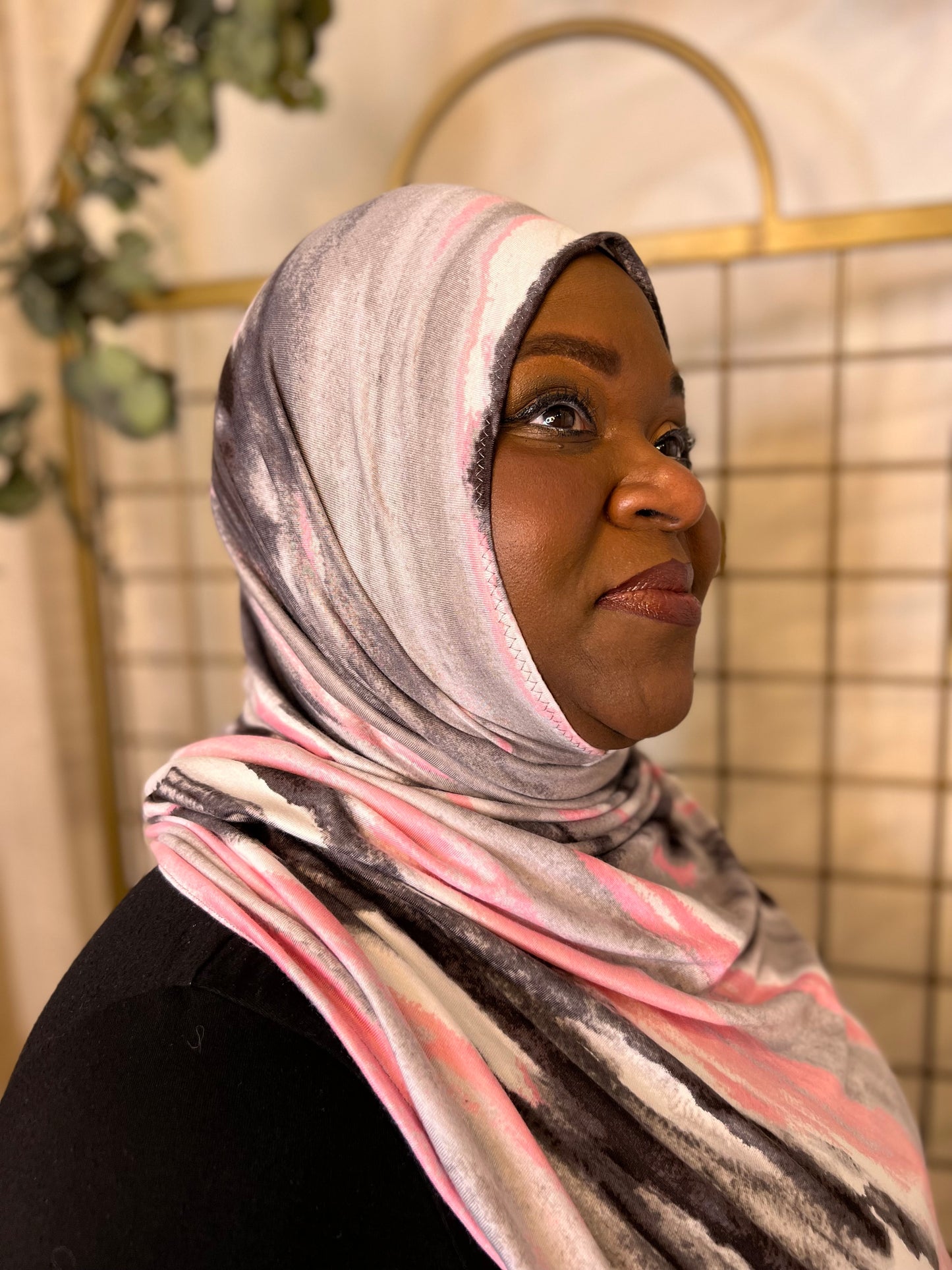 Printed Jersey Hijab: Quartz Crystal Magia