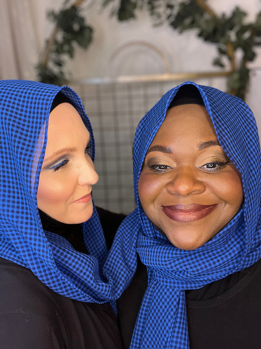 Limited Edition Crinkle Chiffon Hijab: Mini Checkered Azul
