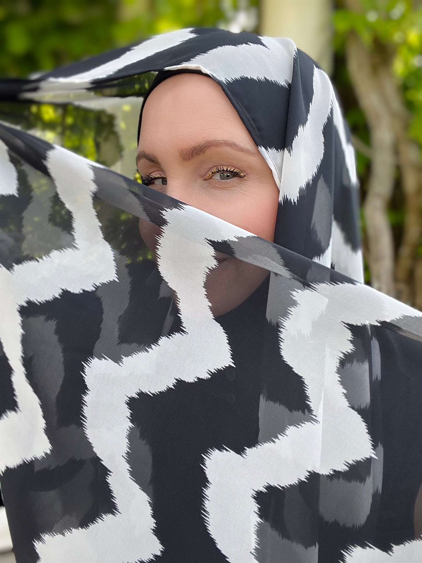 Chiffon Hijab: Statement Chevron