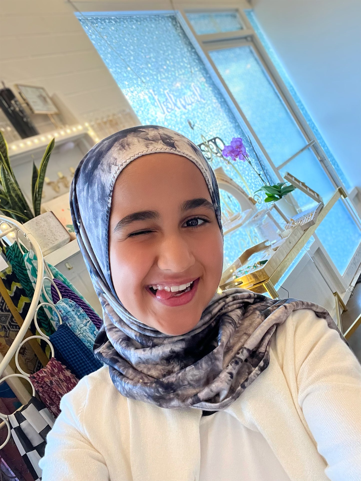 Tie Dye Jersey Hijab: Smokey Eyes