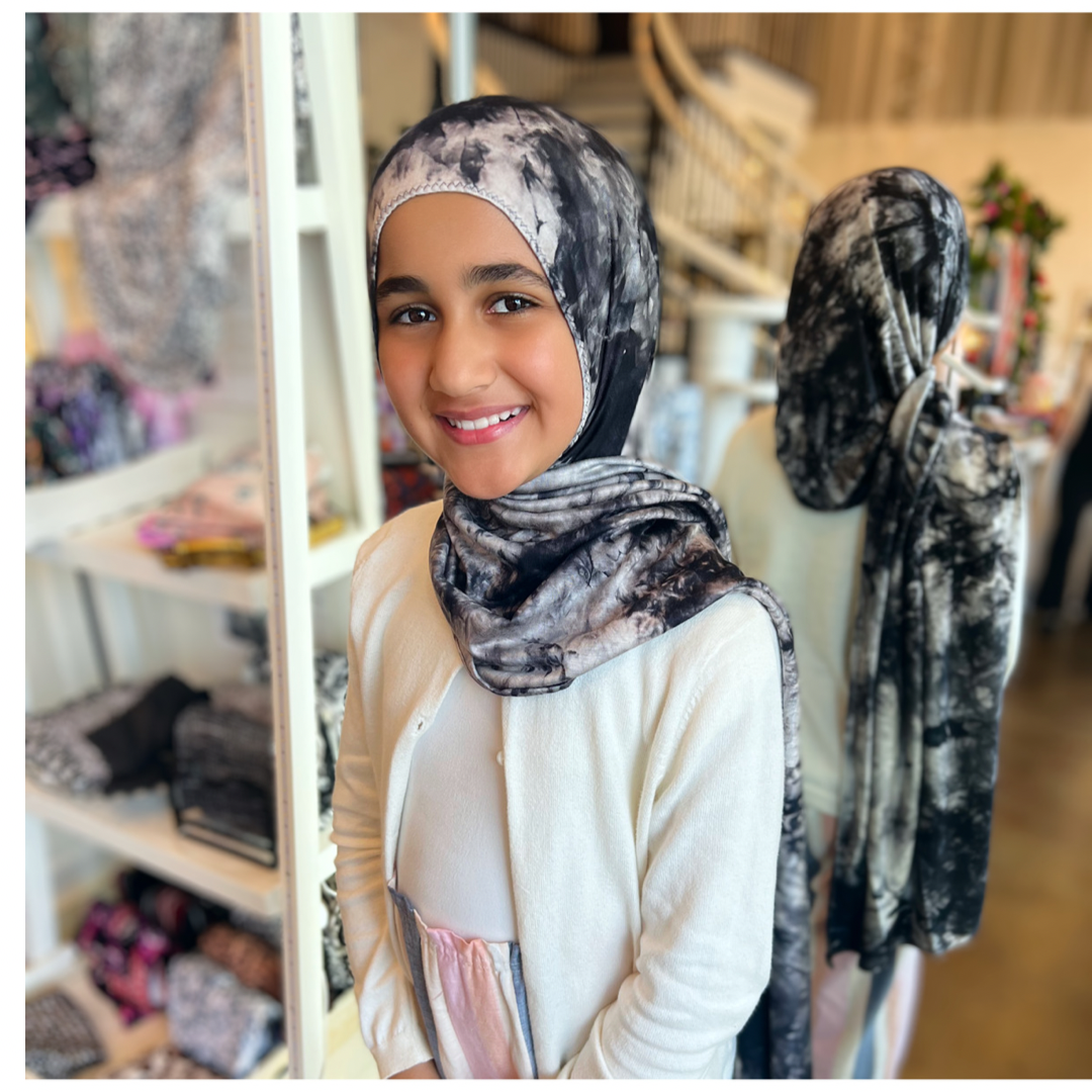 Tie Dye Jersey Hijab: Smokey Eyes