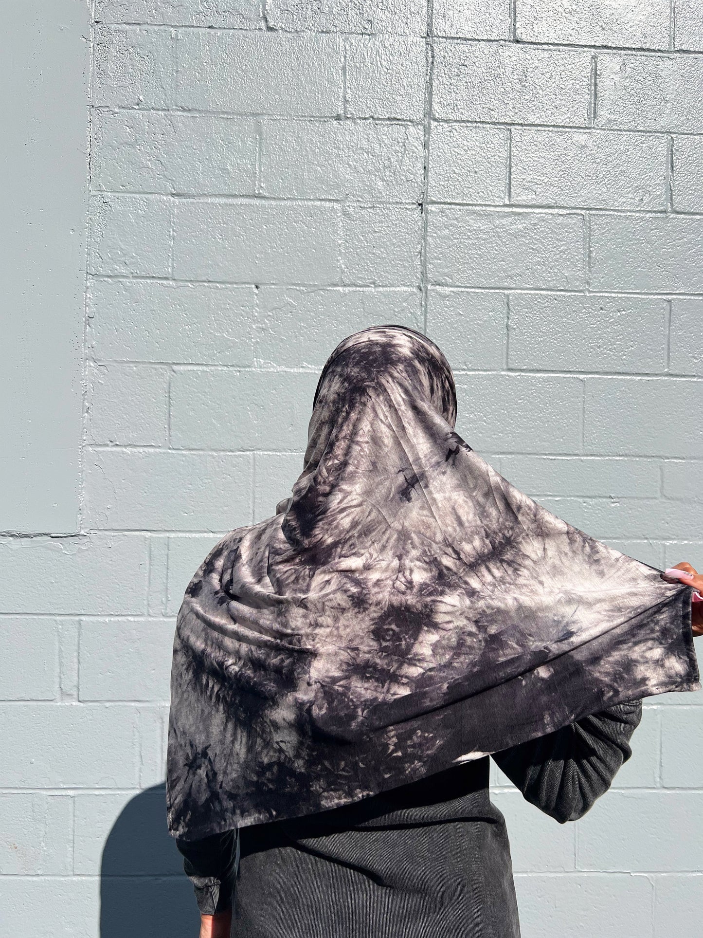 Tie Dye Jersey Hijab: Smokey Eyes