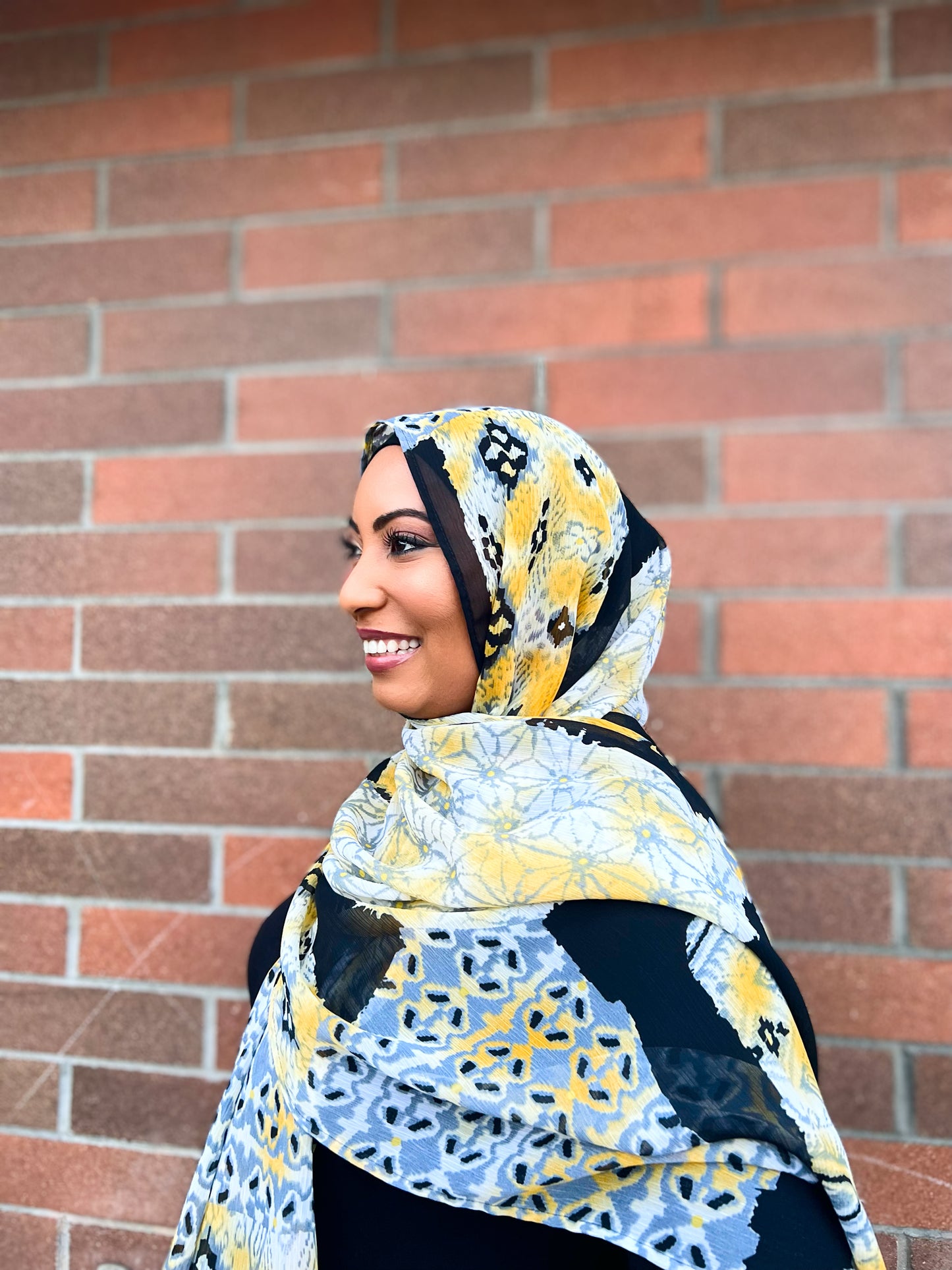 Crinkle Chiffon Hijab: Zuri