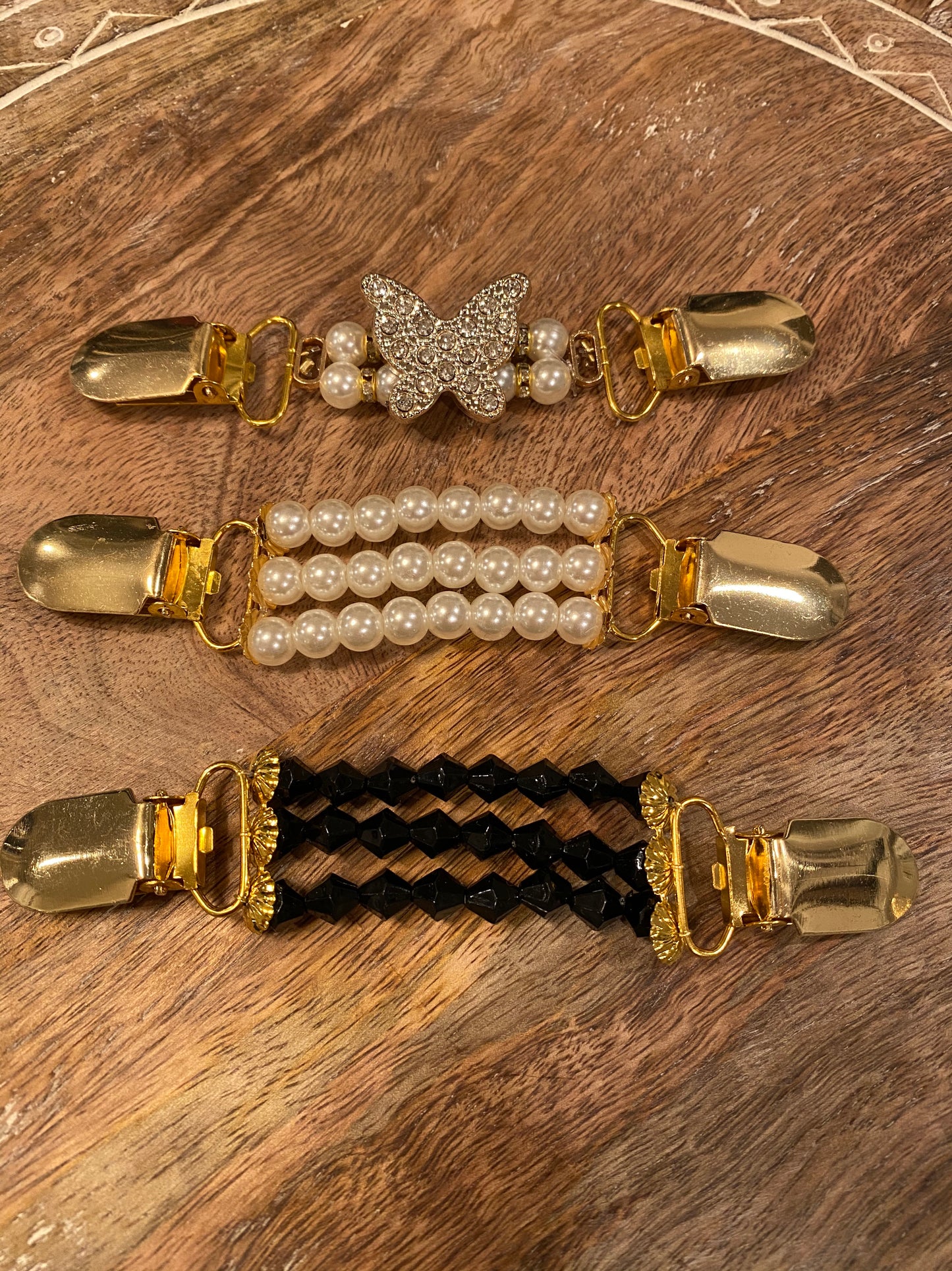 Abaya Closures: Gold