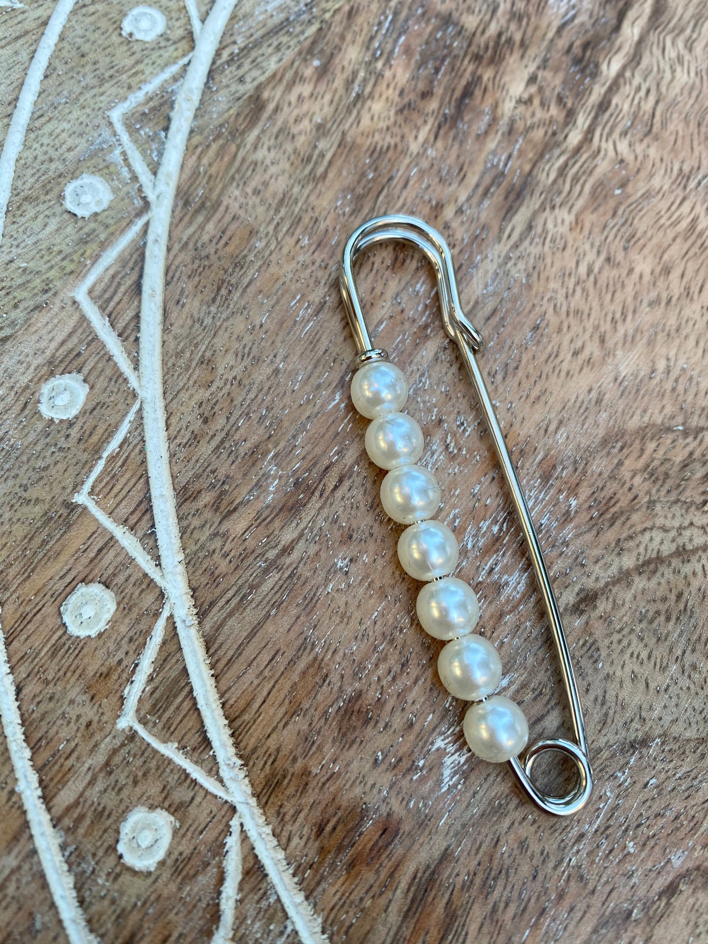 Glam Pearl Safety Pins: Gold or Silver