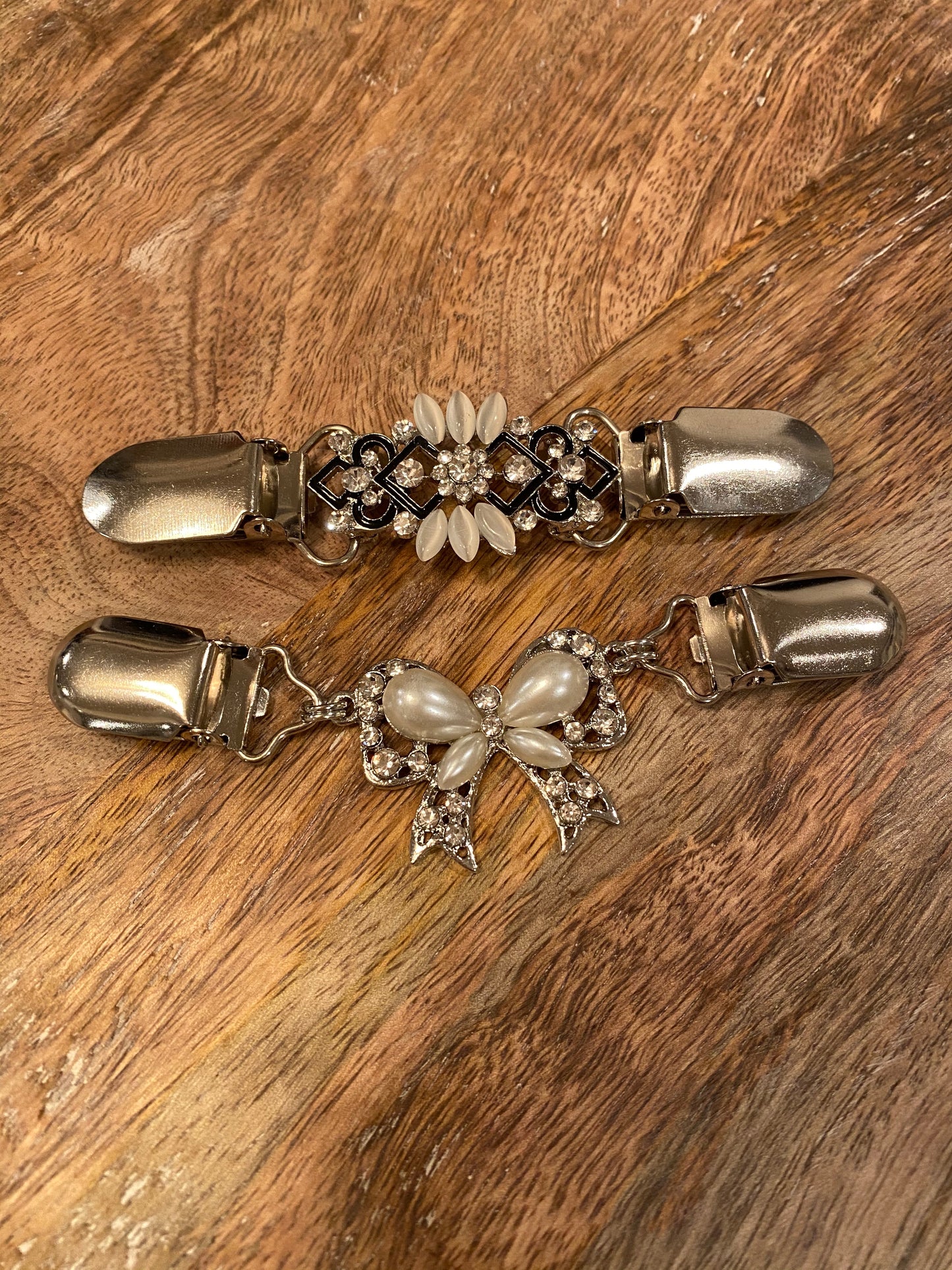 Abaya Closures: Silver