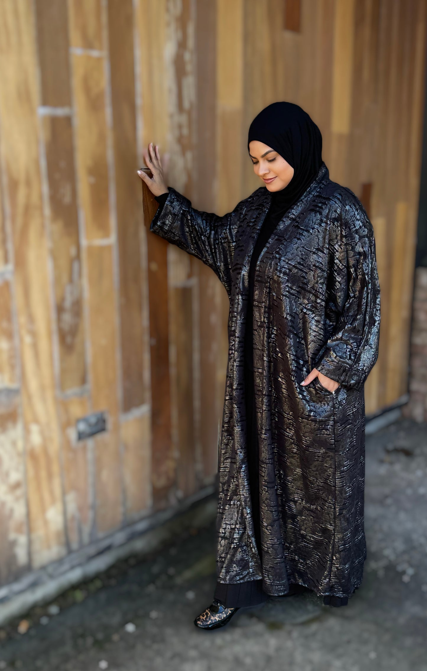 Nour Oversized Abaya - Eid Limited Edition Metallic