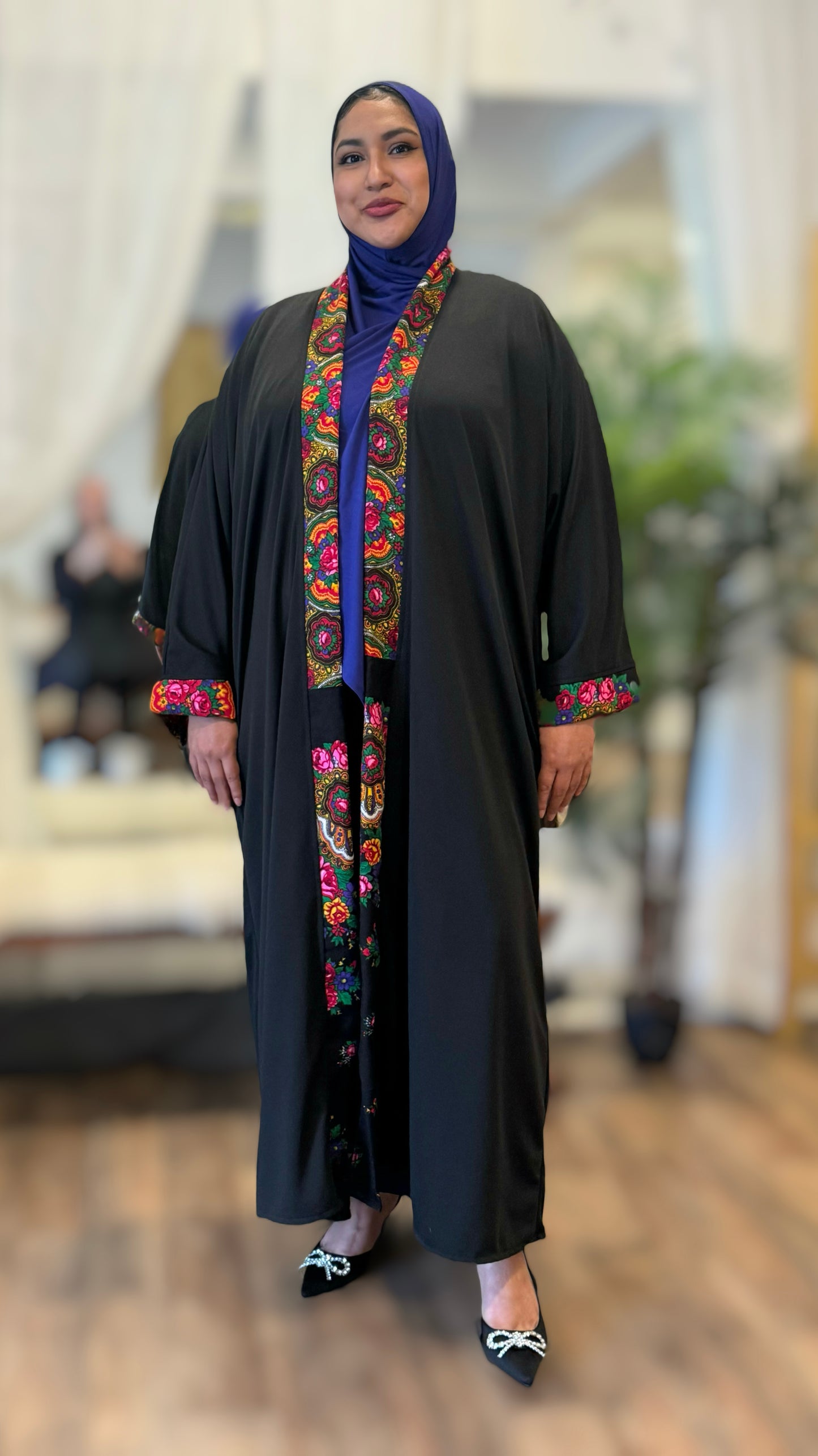 Guadalupe Abaya - Abuela Floral